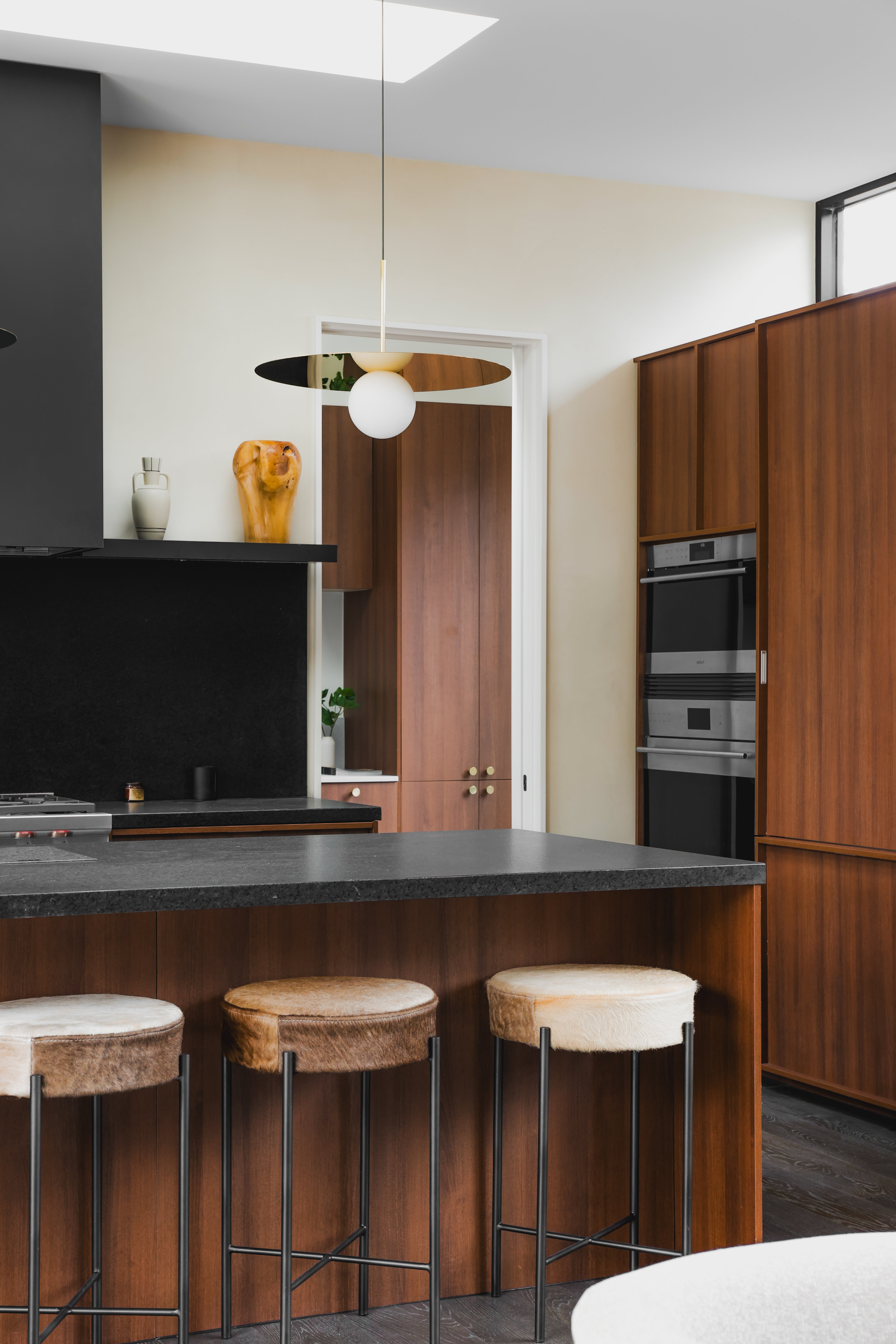 2407 West 10th Street 