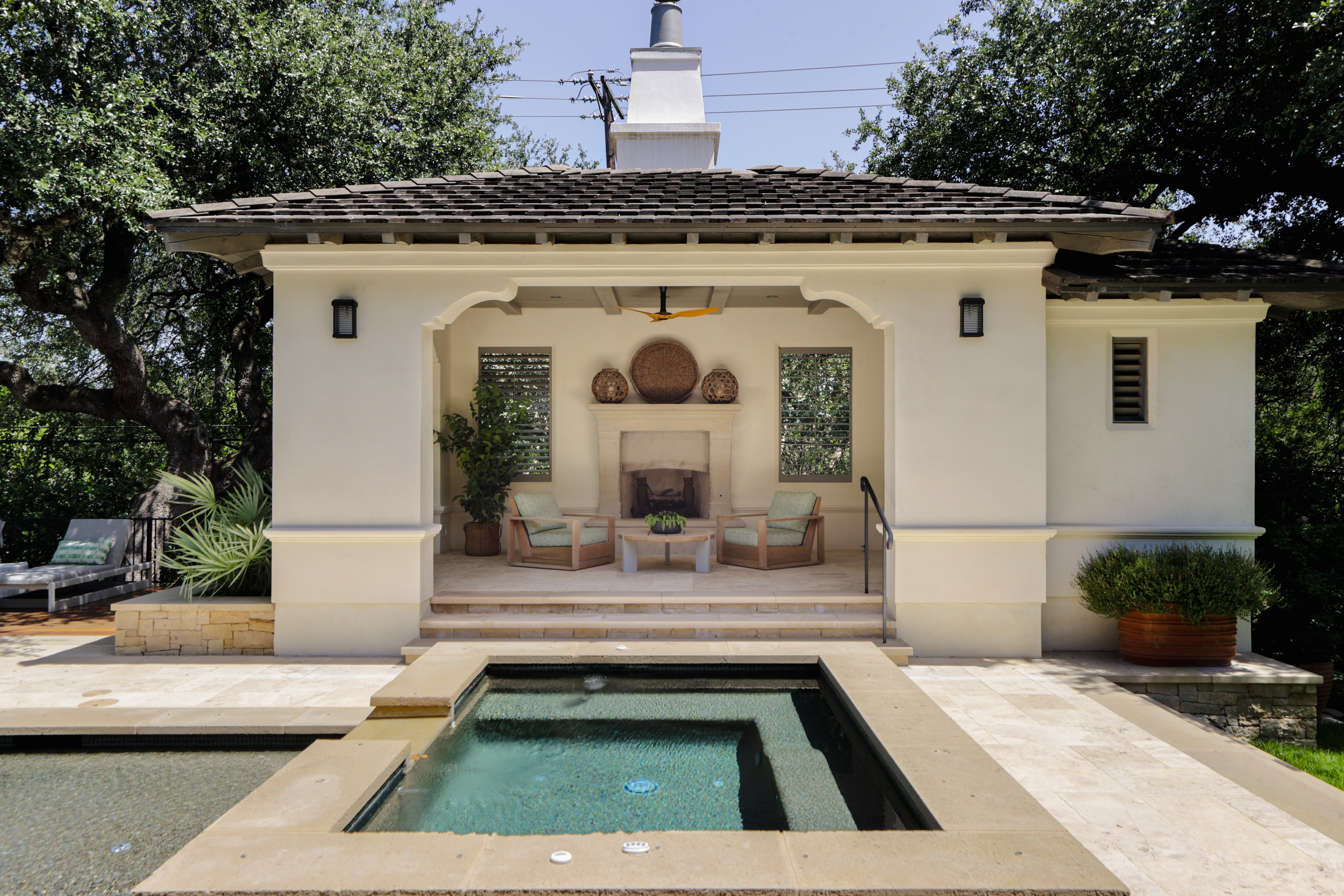 3400 Foothill Terrace 