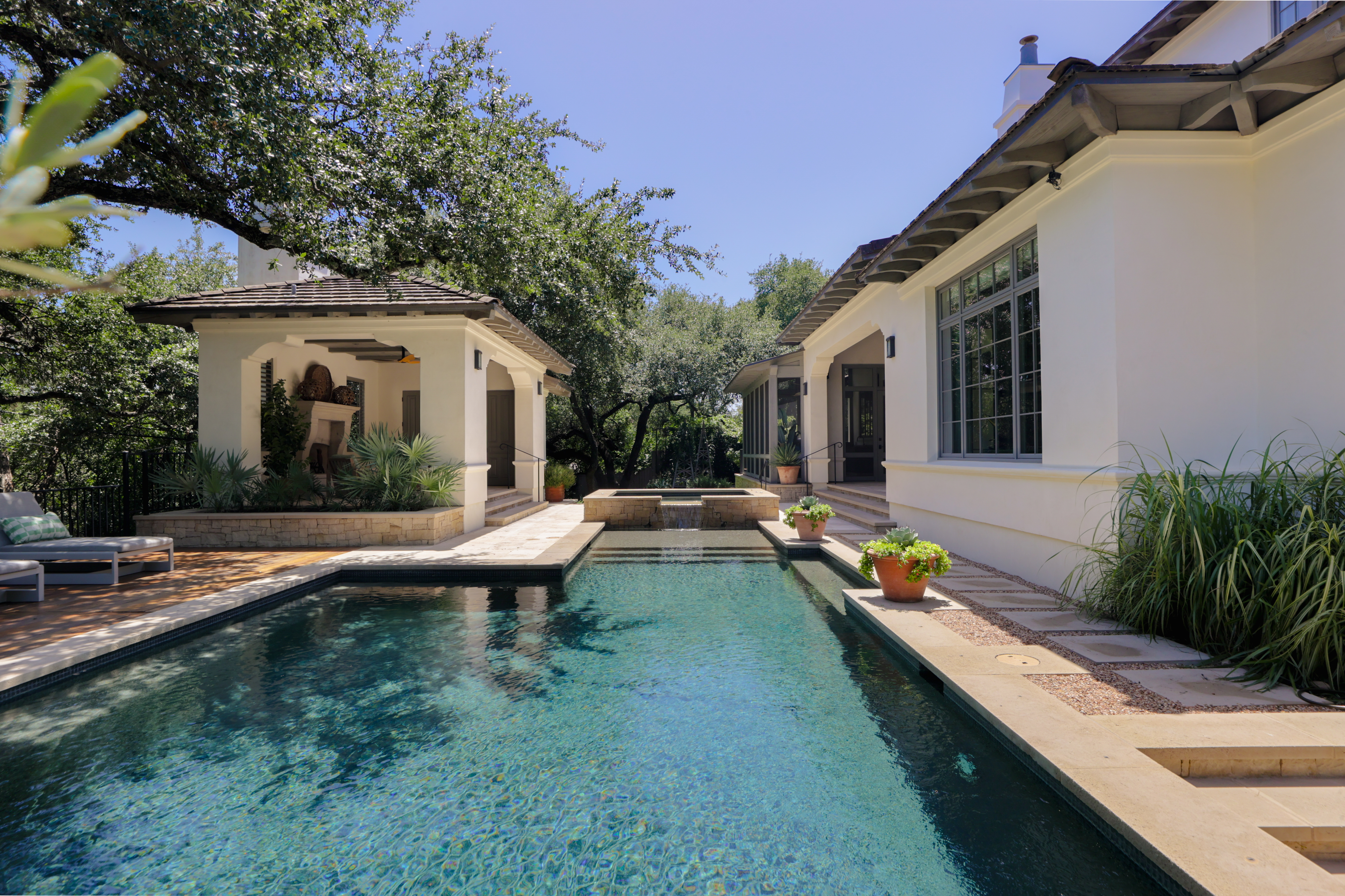 3400 Foothill Terrace 
