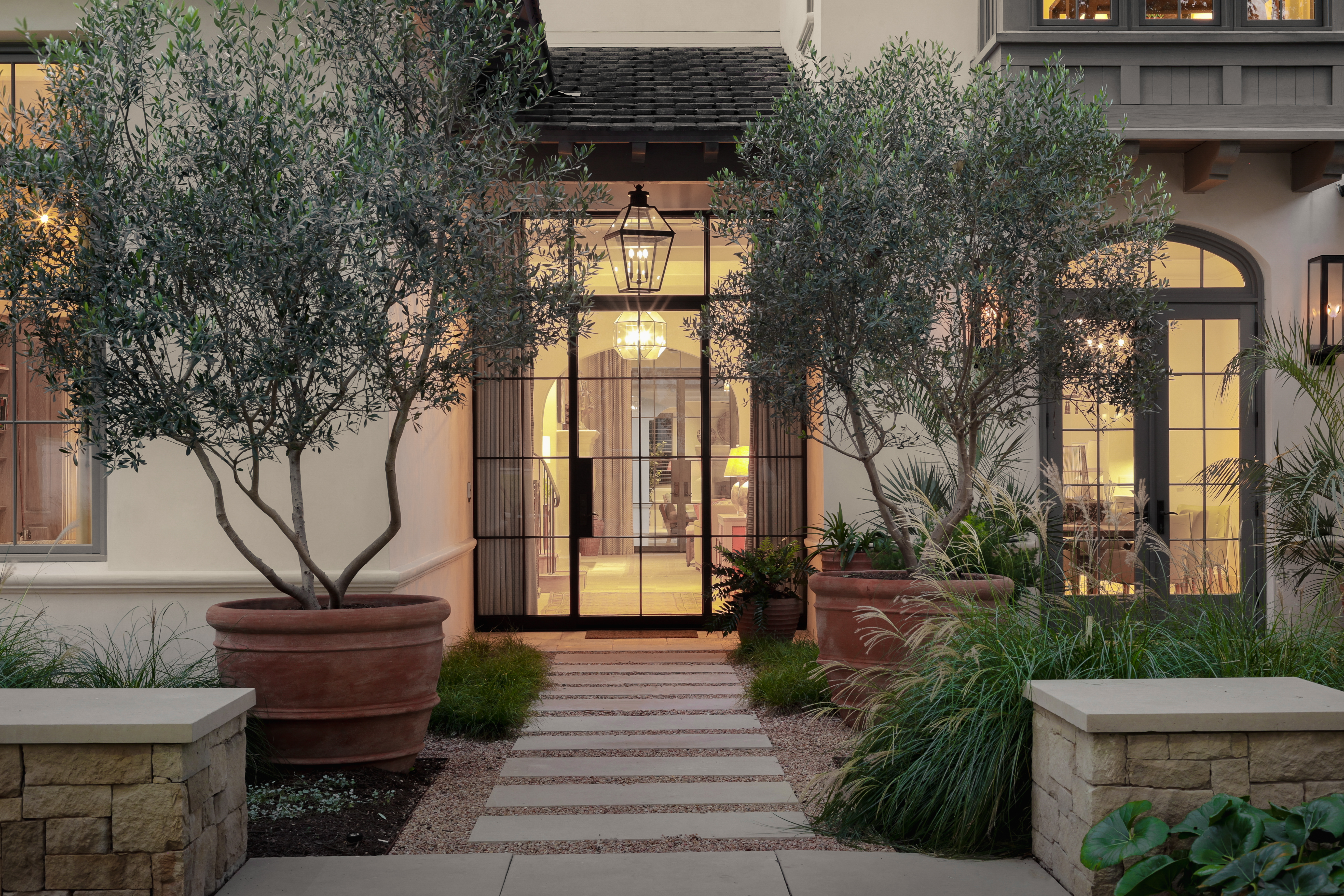 3400 Foothill Terrace 
