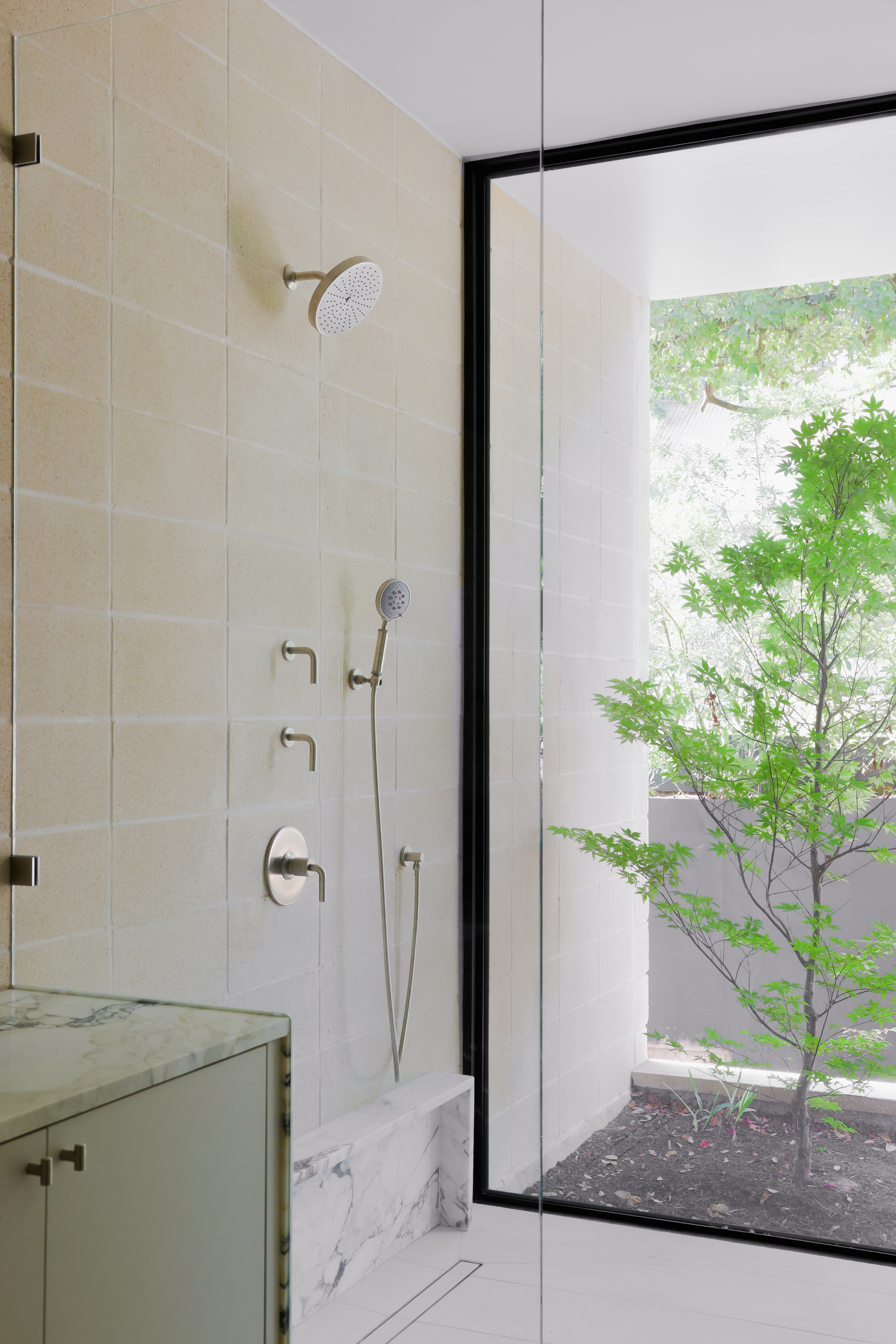 5205 Scenic View Drive 