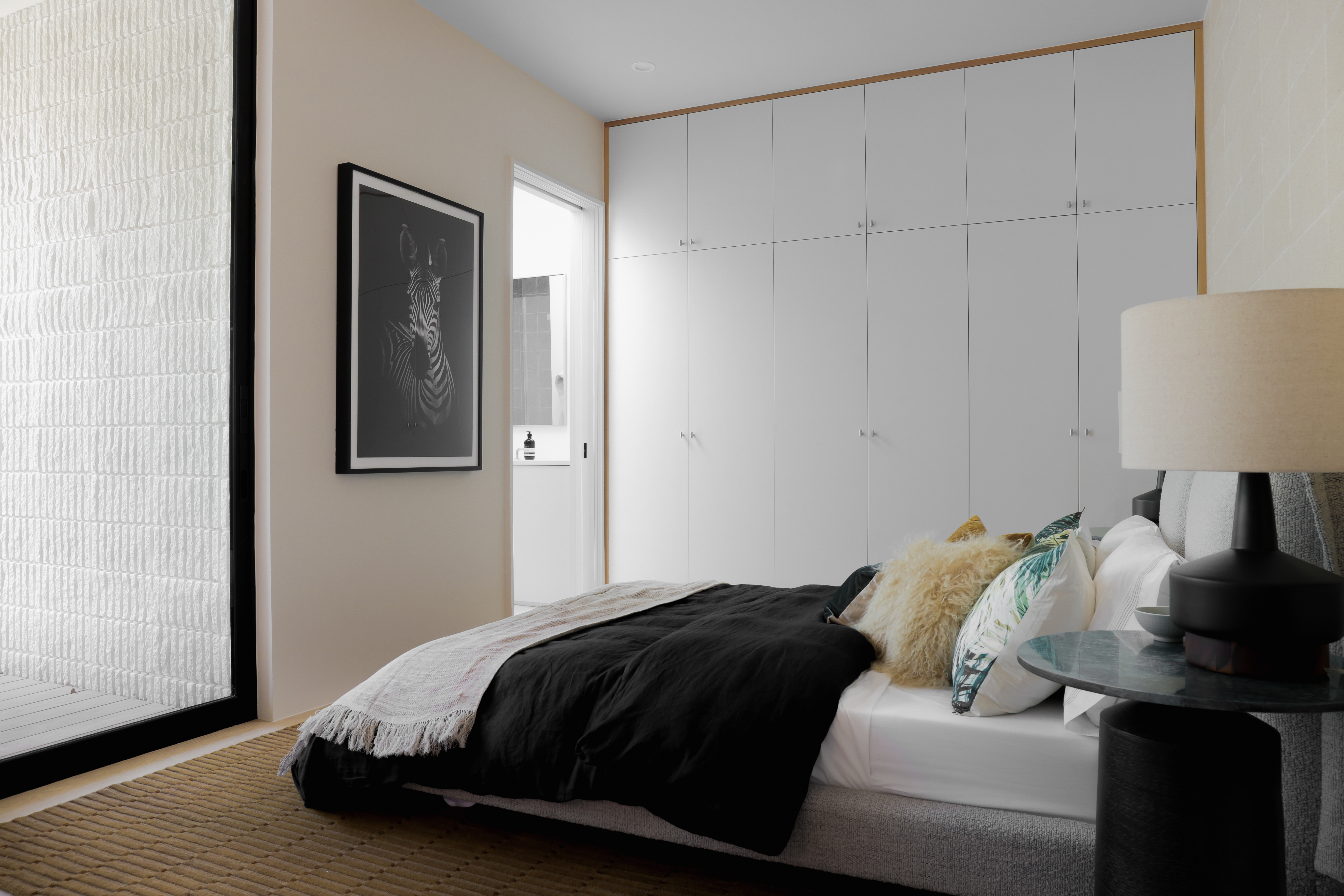 5205 Scenic View Drive 