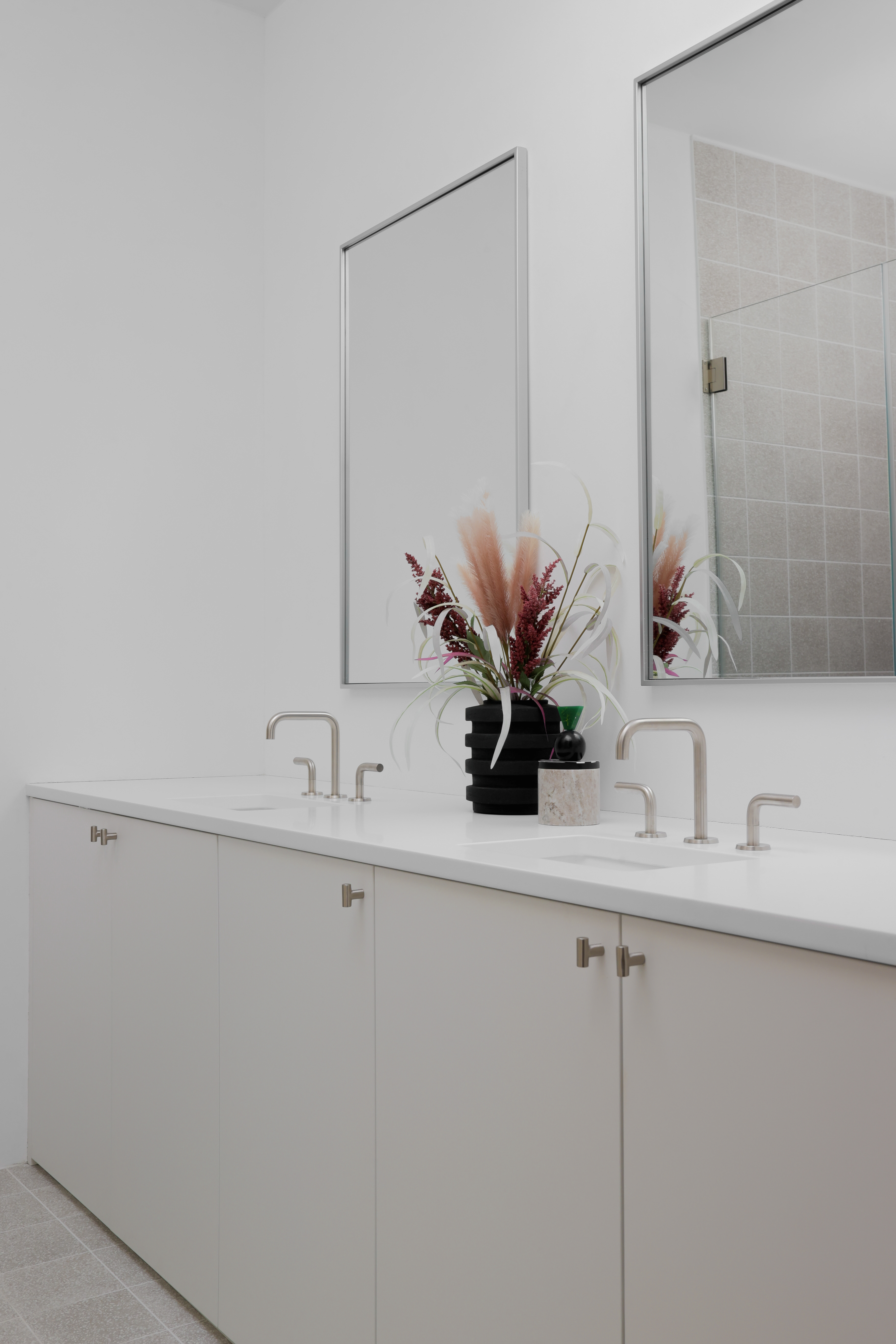 5205 Scenic View Drive 