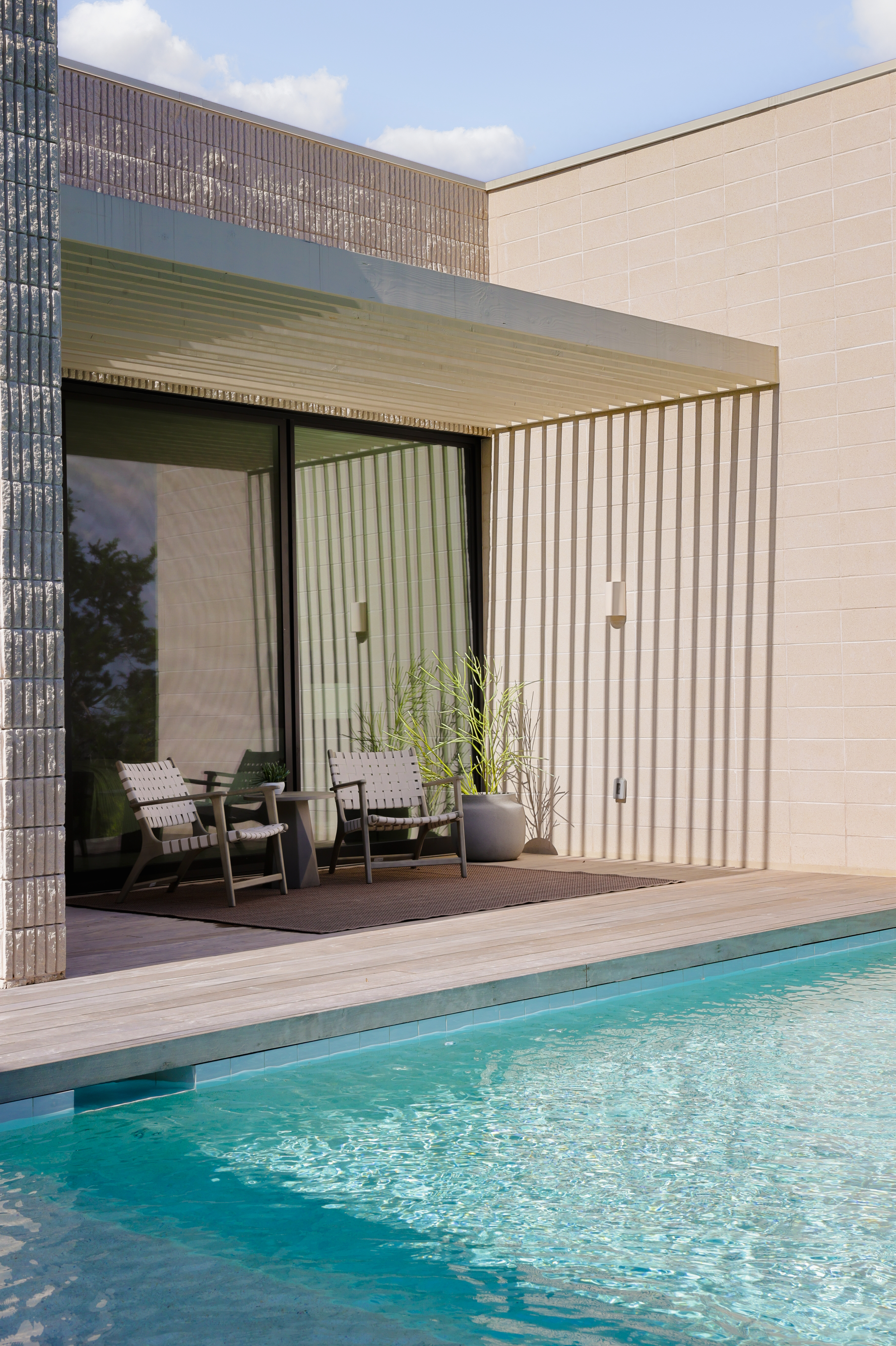 5205 Scenic View Drive 