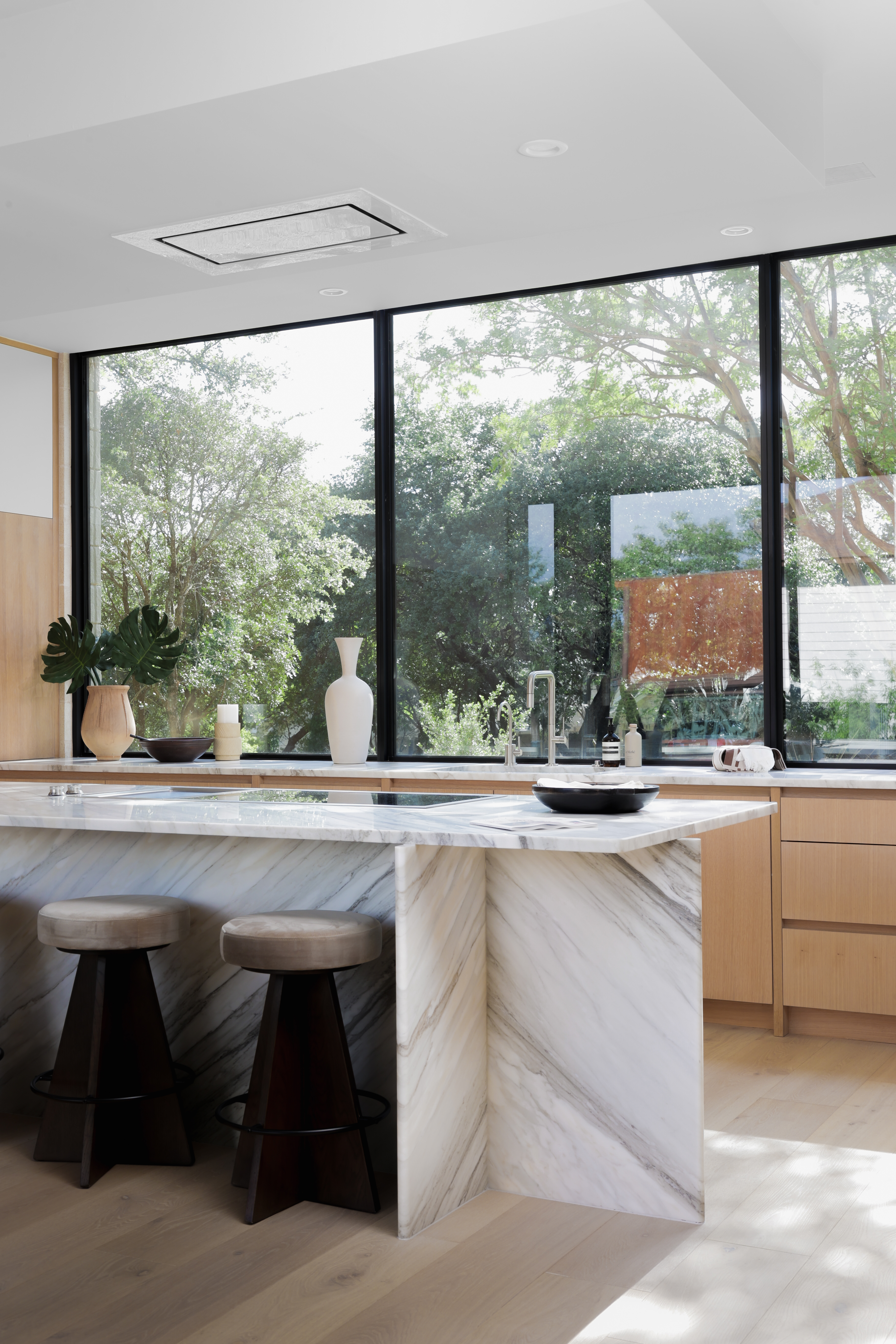 5205 Scenic View Drive 