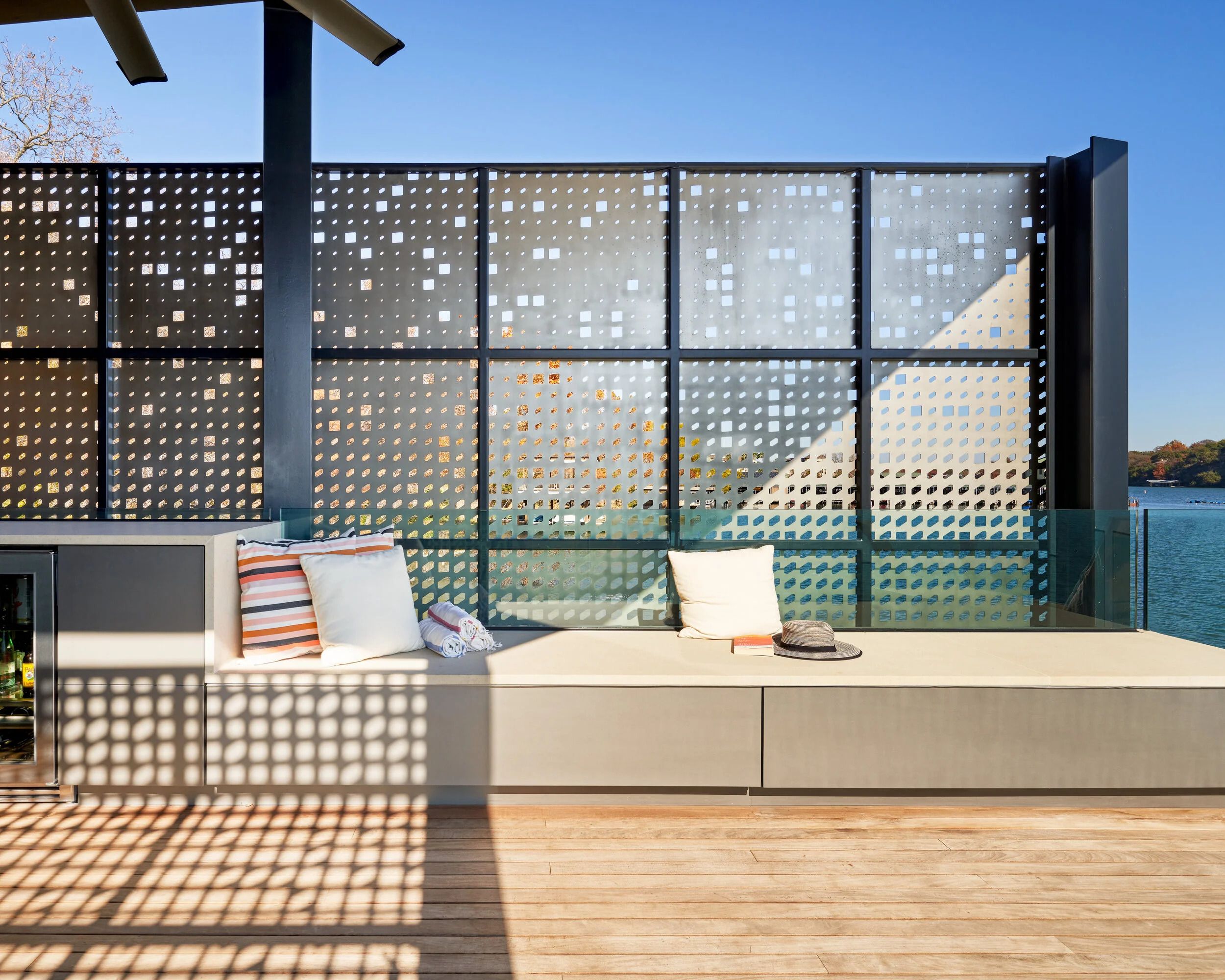 The Shoreline of Lake Austin | City Views, Waterfront, Luxury Plans