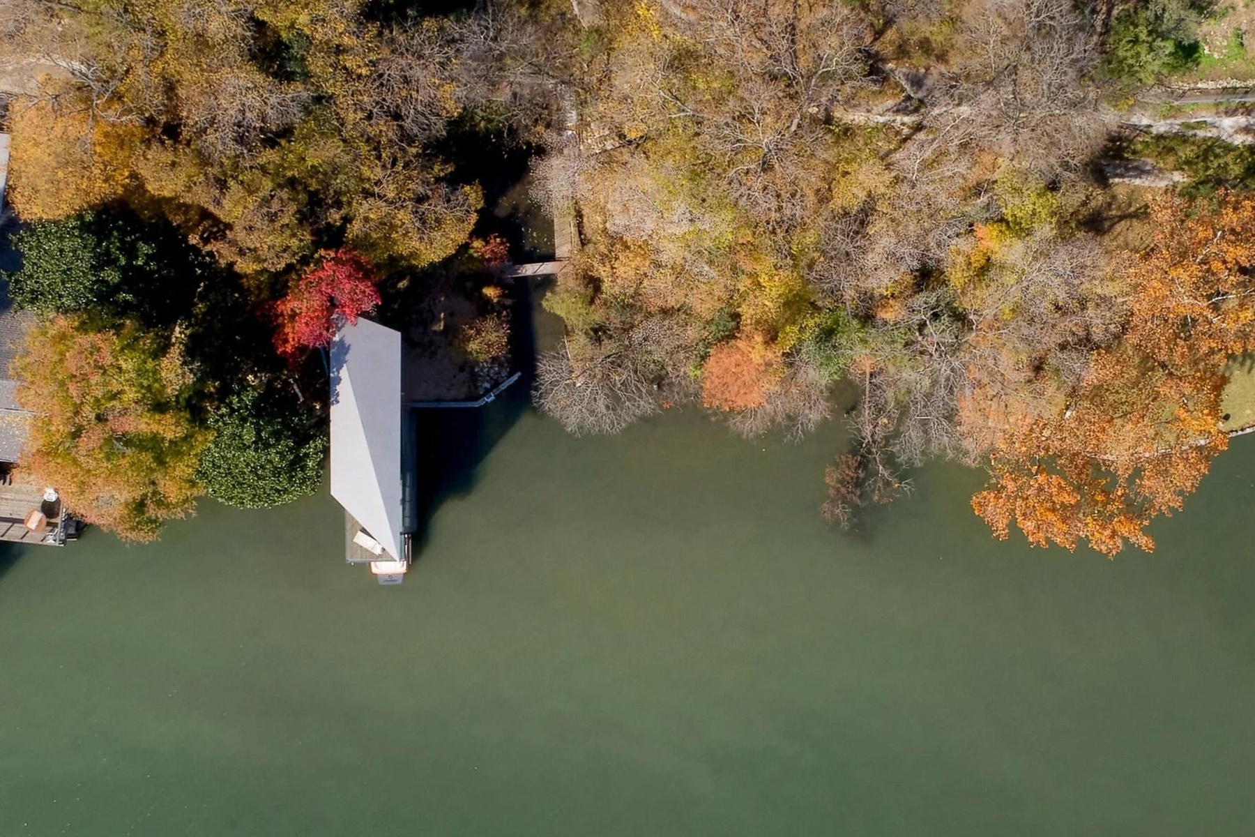 The Shoreline of Lake Austin | City Views, Waterfront, Luxury Plans
