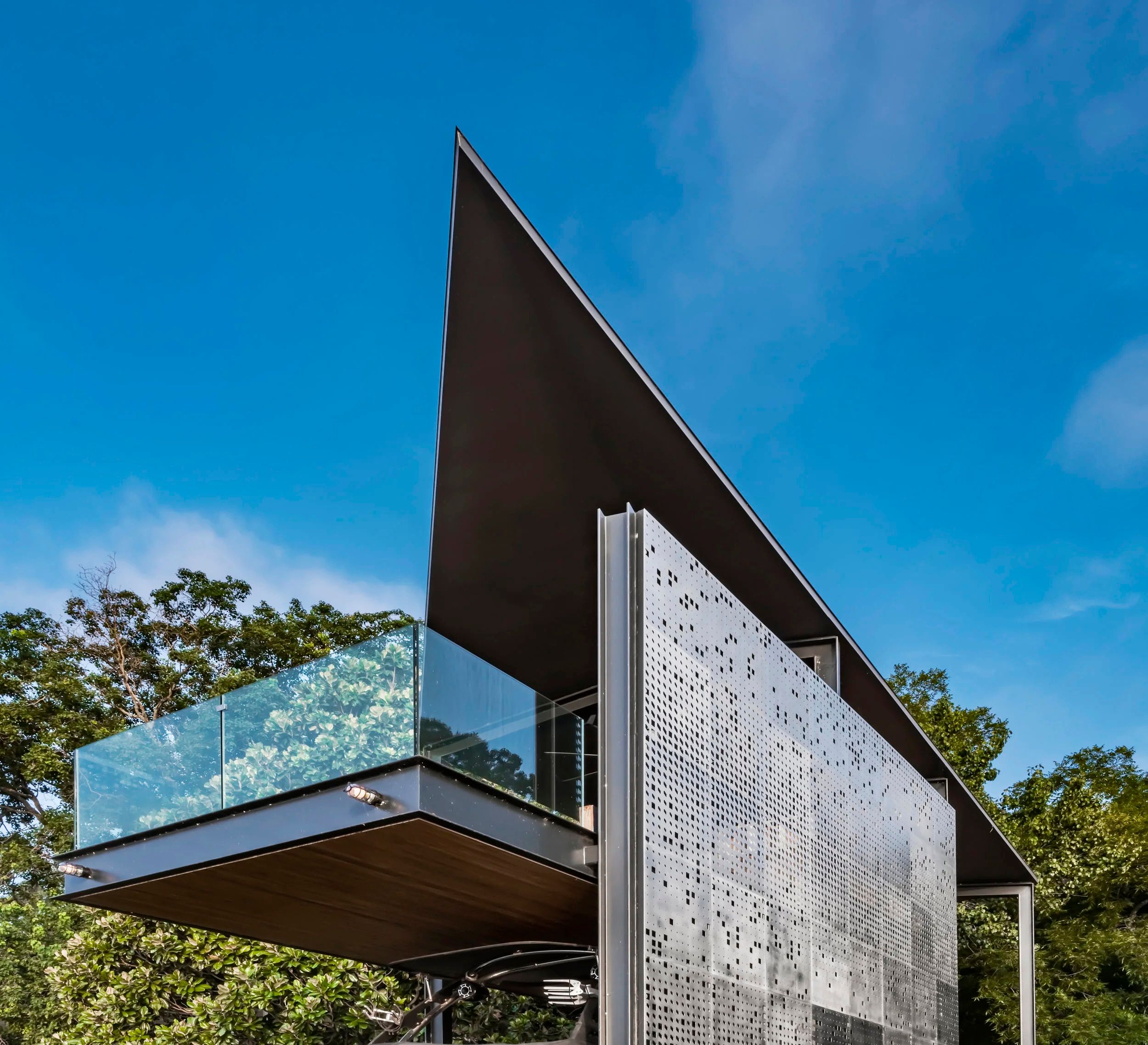 The Shoreline of Lake Austin | City Views, Waterfront, Luxury Plans