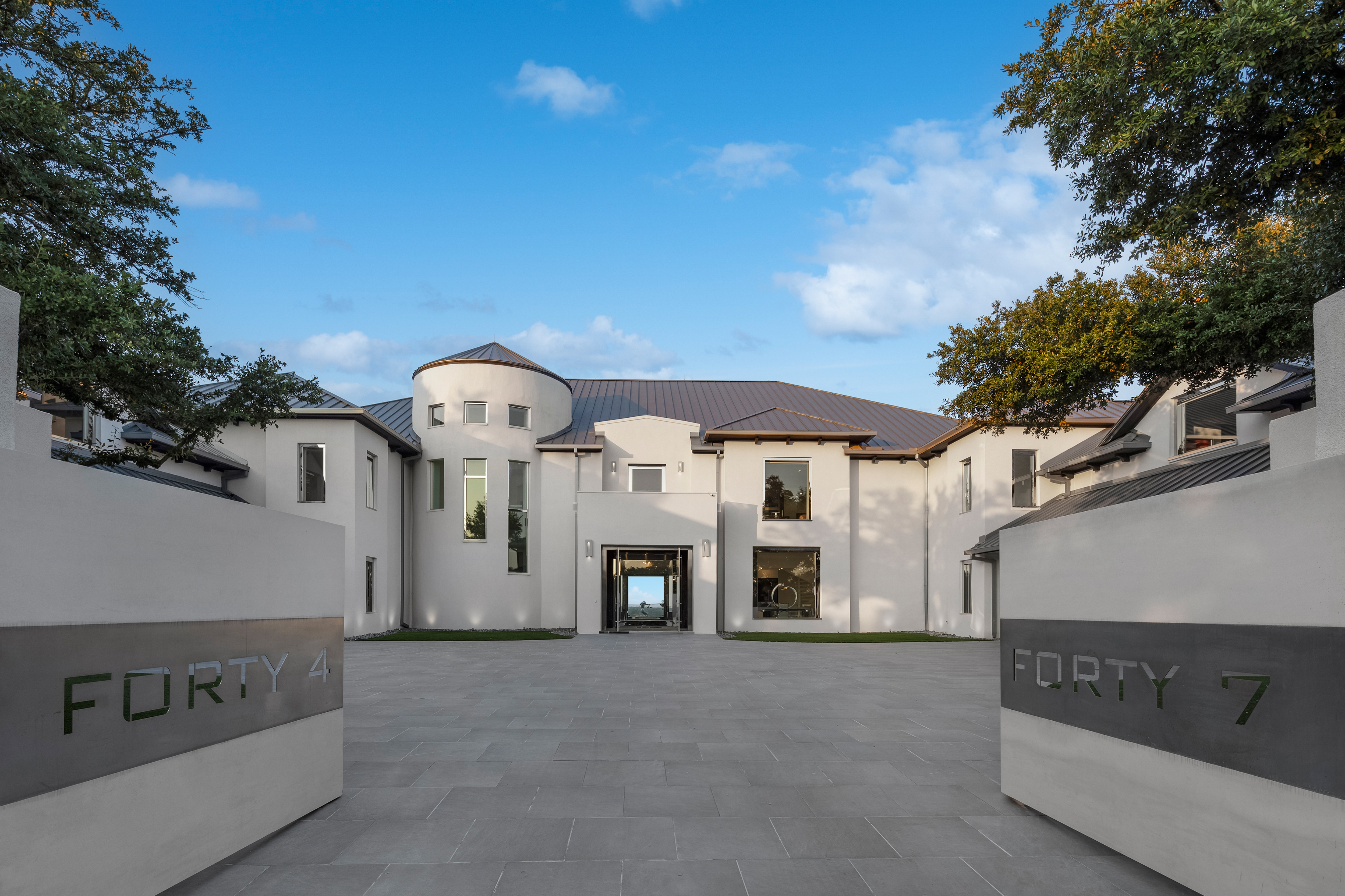 The River Garden Crown Jewel Estate