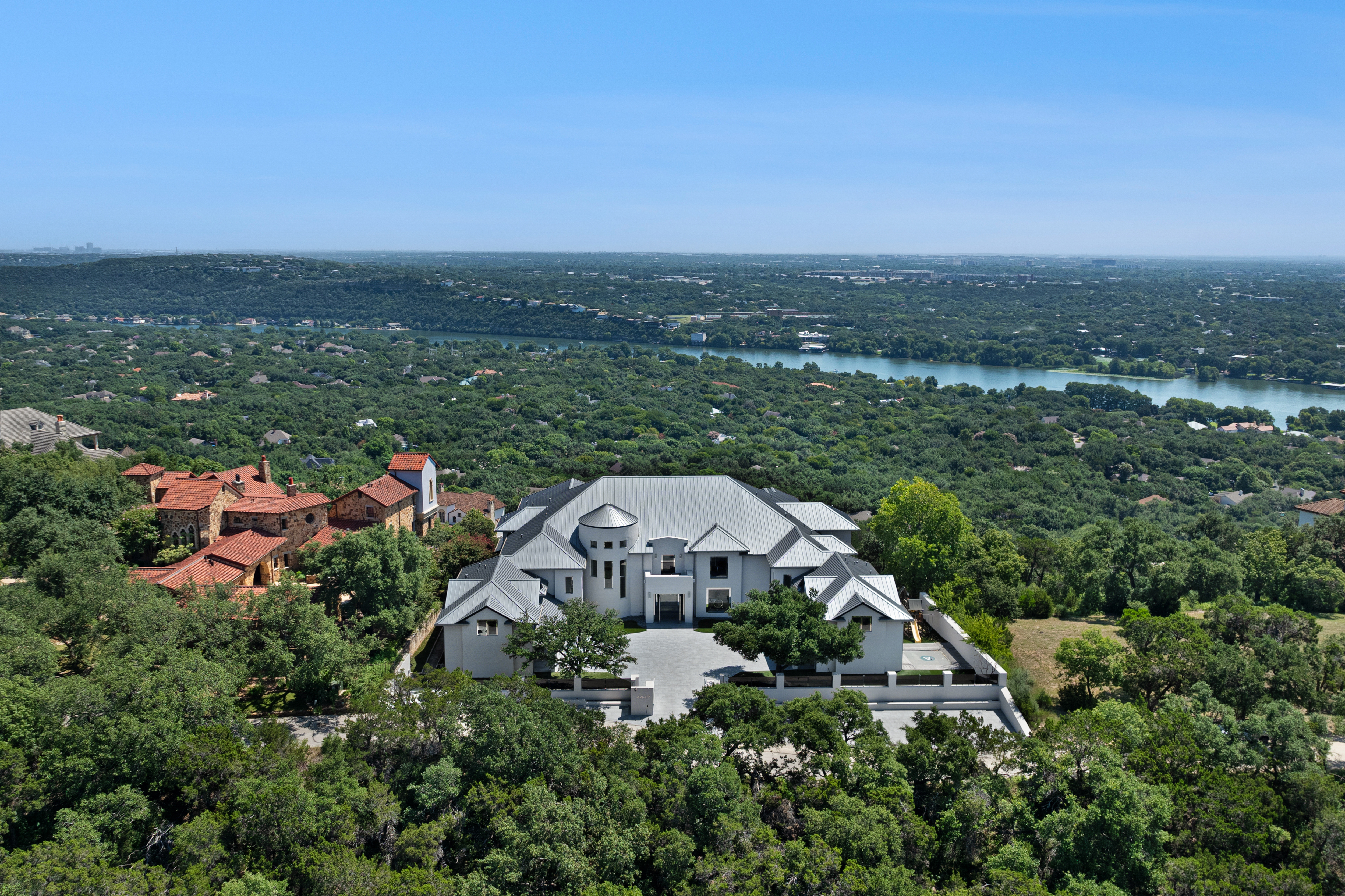 The River Garden Crown Jewel Estate