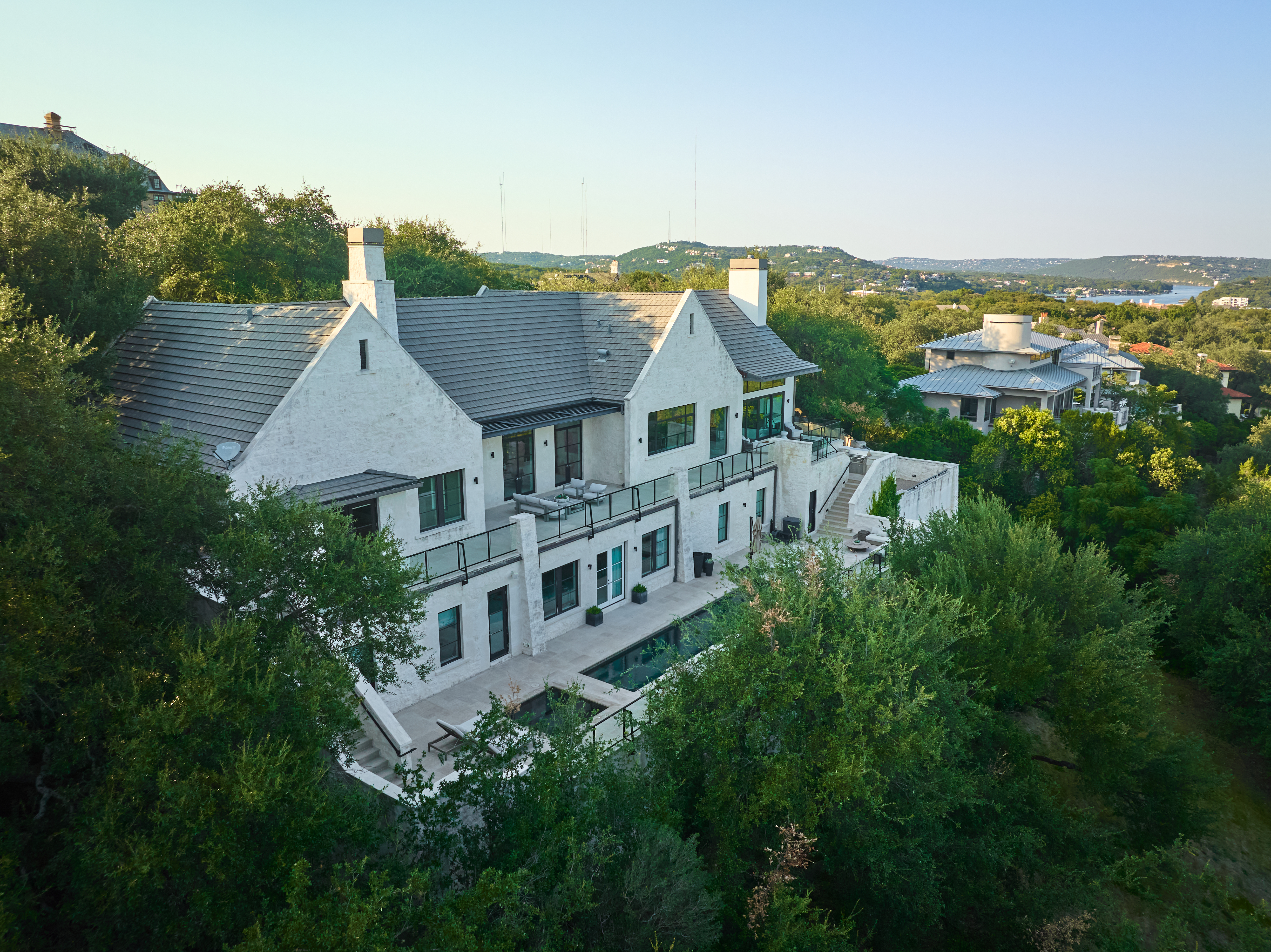 3208 Stratford Hills Lane 