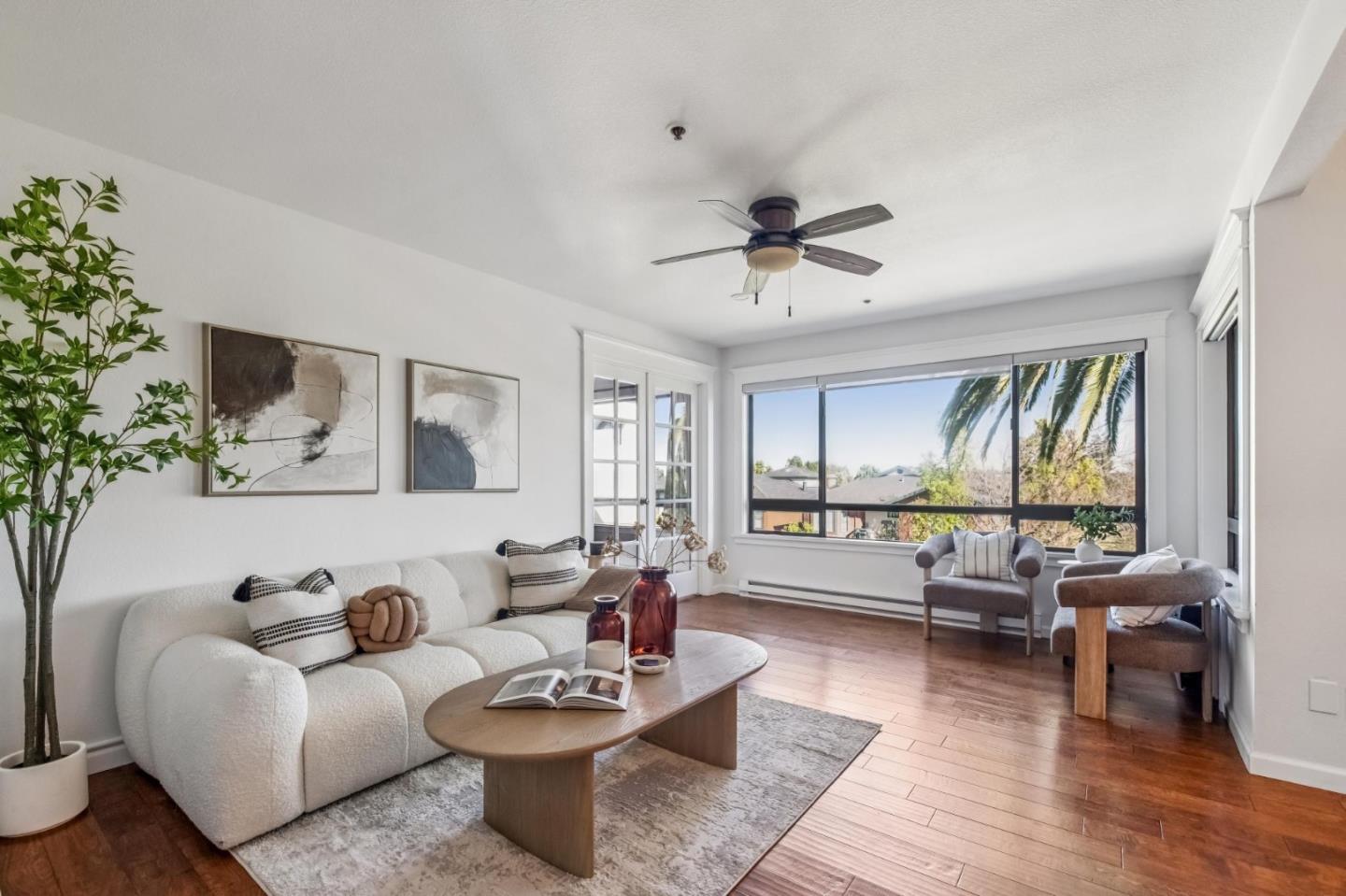 410 Sheridan Avenue 444