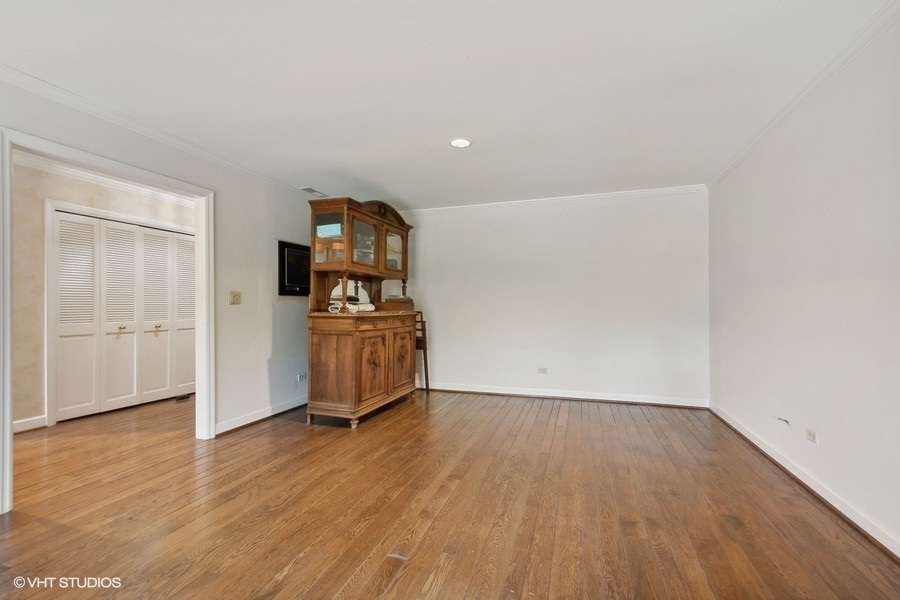 711 Oak Street Unit: 105