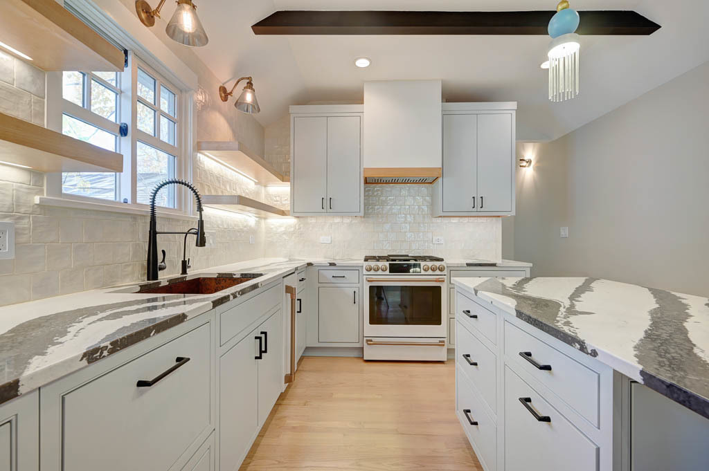 2211 Pioneer Road