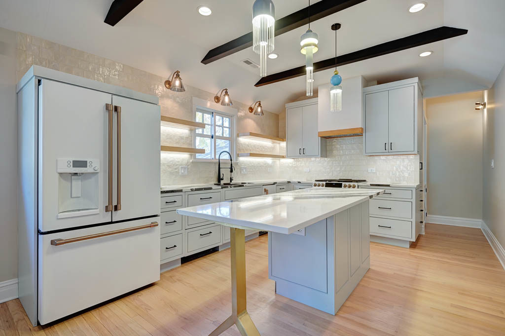 2211 Pioneer Road