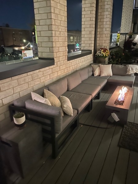 4405 N Richmond Street Unit: 202