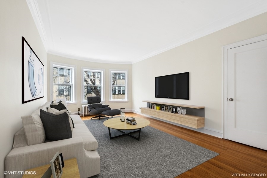 680 Hinman Avenue Unit: 2H