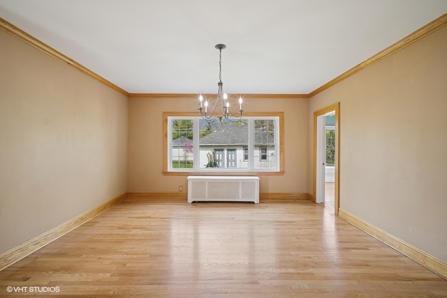 2622 Lincolnwood Drive