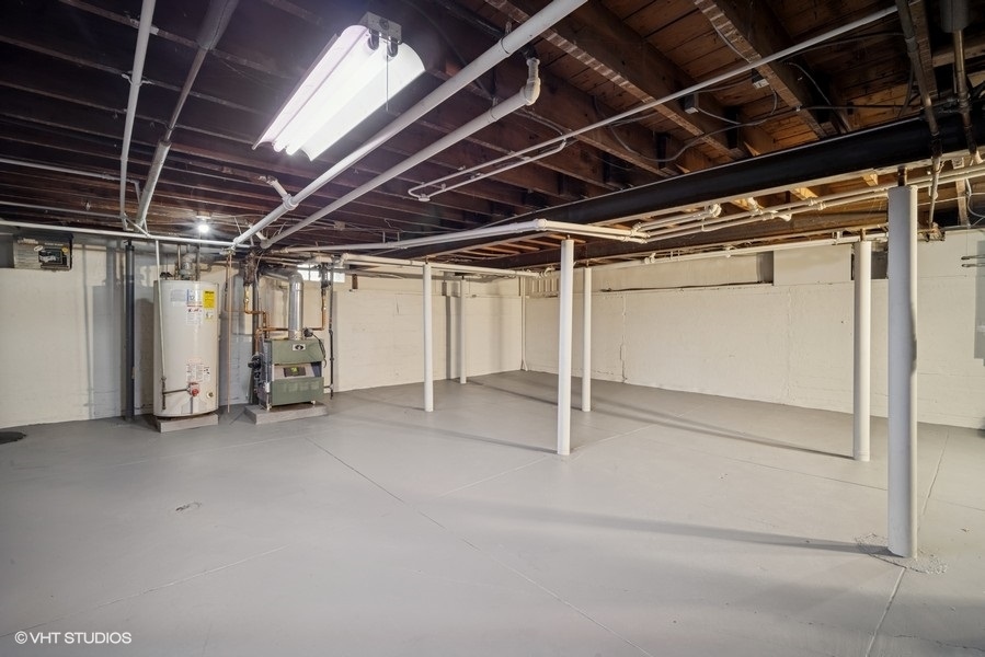 2622 Lincolnwood Drive