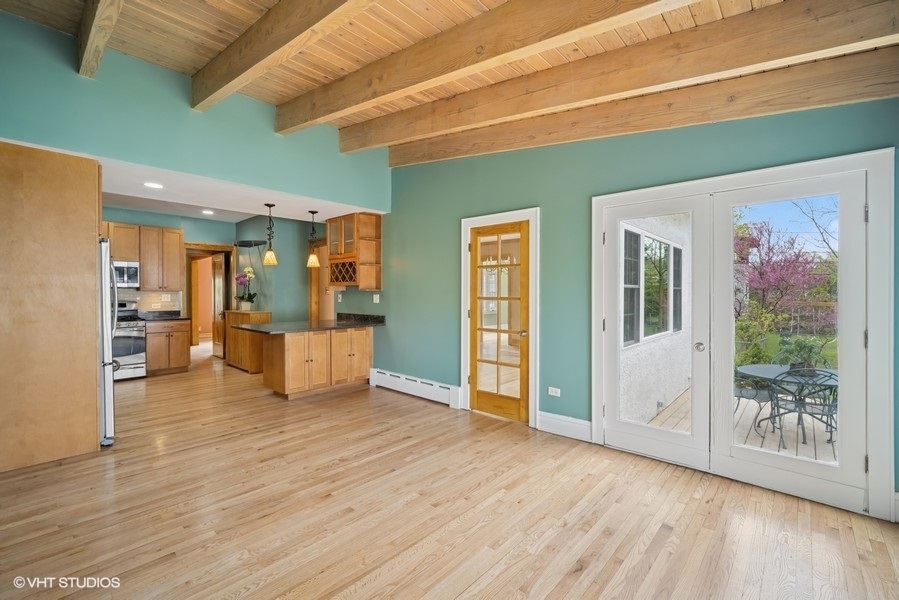 2622 Lincolnwood Drive