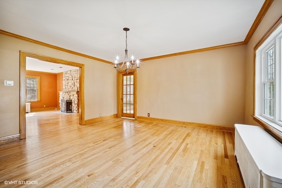 2622 Lincolnwood Drive