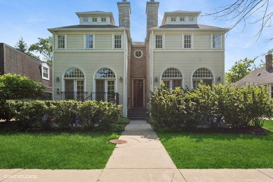 2642 Prairie Avenue Unit: 2
