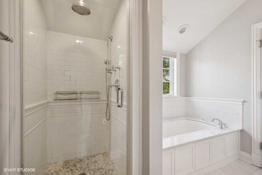 2642 Prairie Avenue Unit: 2