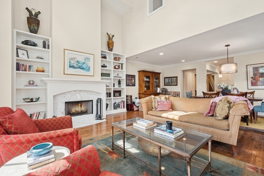 2642 Prairie Avenue Unit: 2