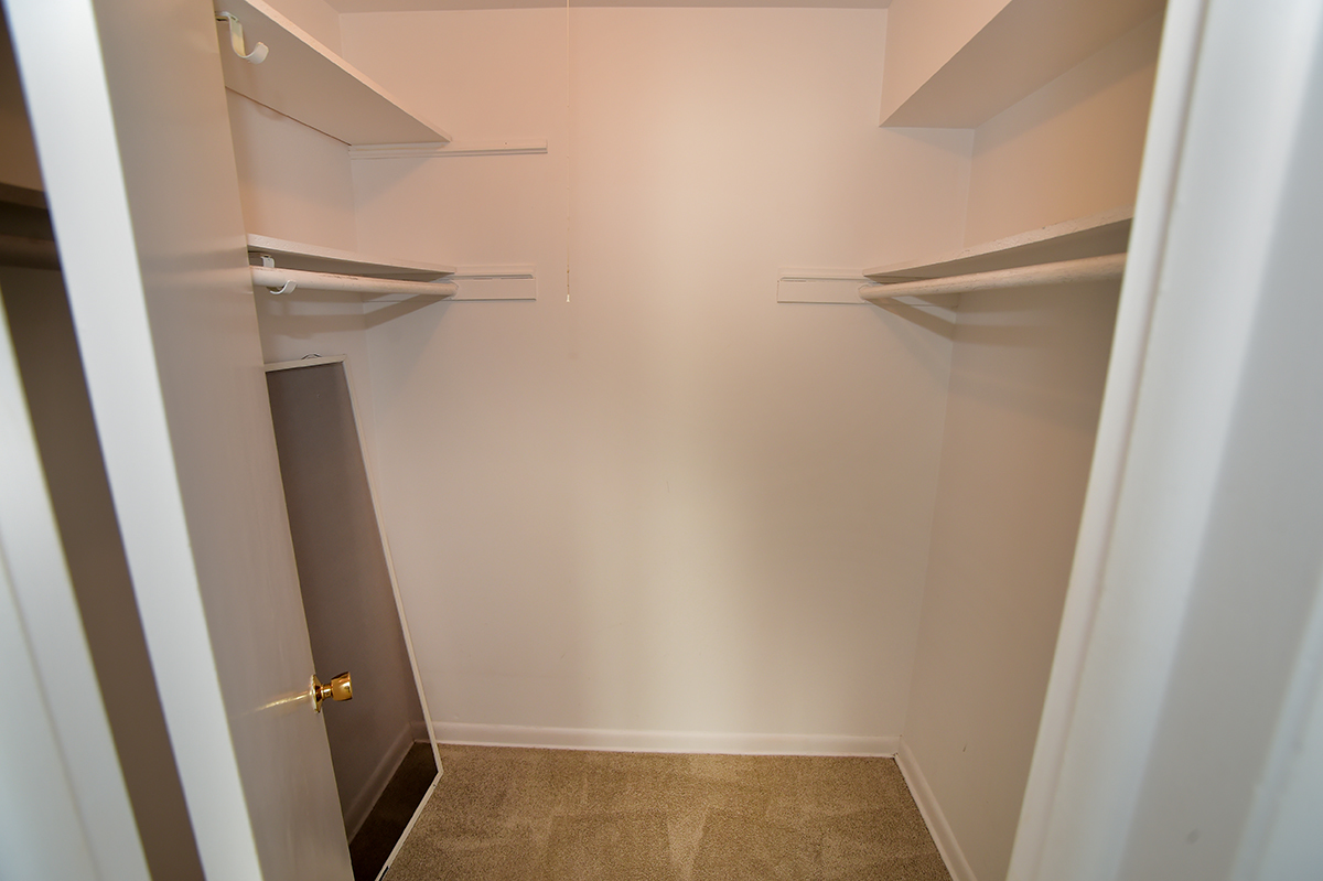 2333 Central Street Unit: 502