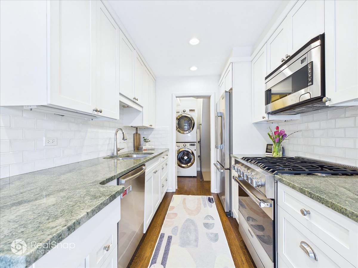 339 Greenleaf Avenue Unit: D