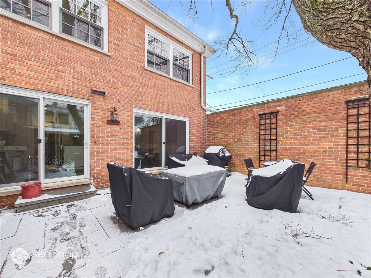 339 Greenleaf Avenue Unit: D