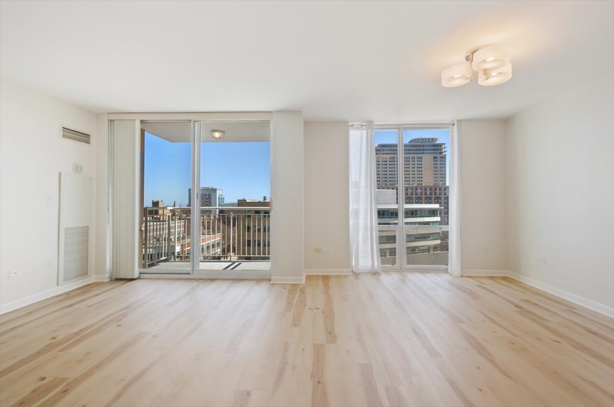 1640 Maple Avenue Unit: 808