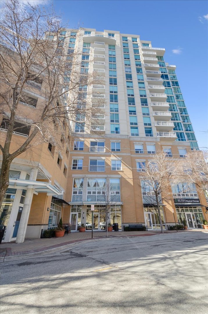 1640 Maple Avenue Unit: 808