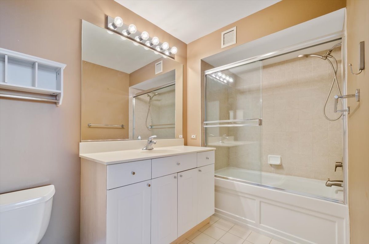1640 Maple Avenue Unit: 808