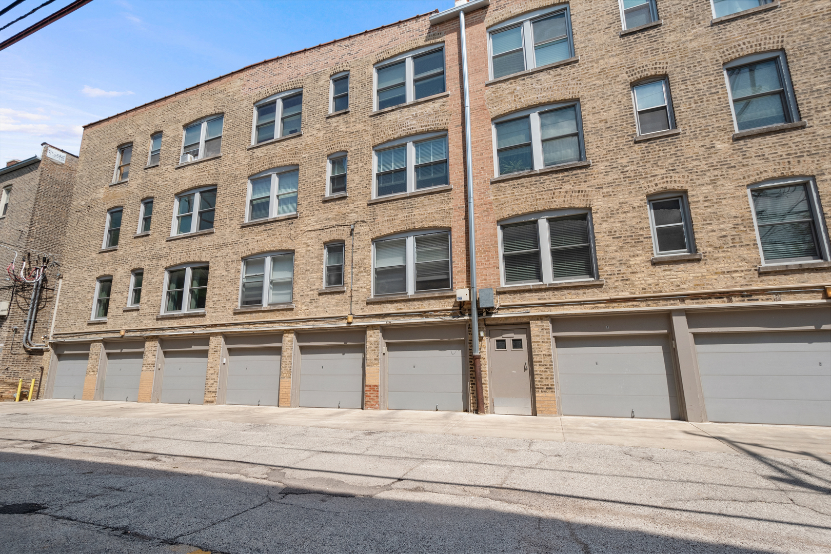 926 Judson Avenue Unit: 2W