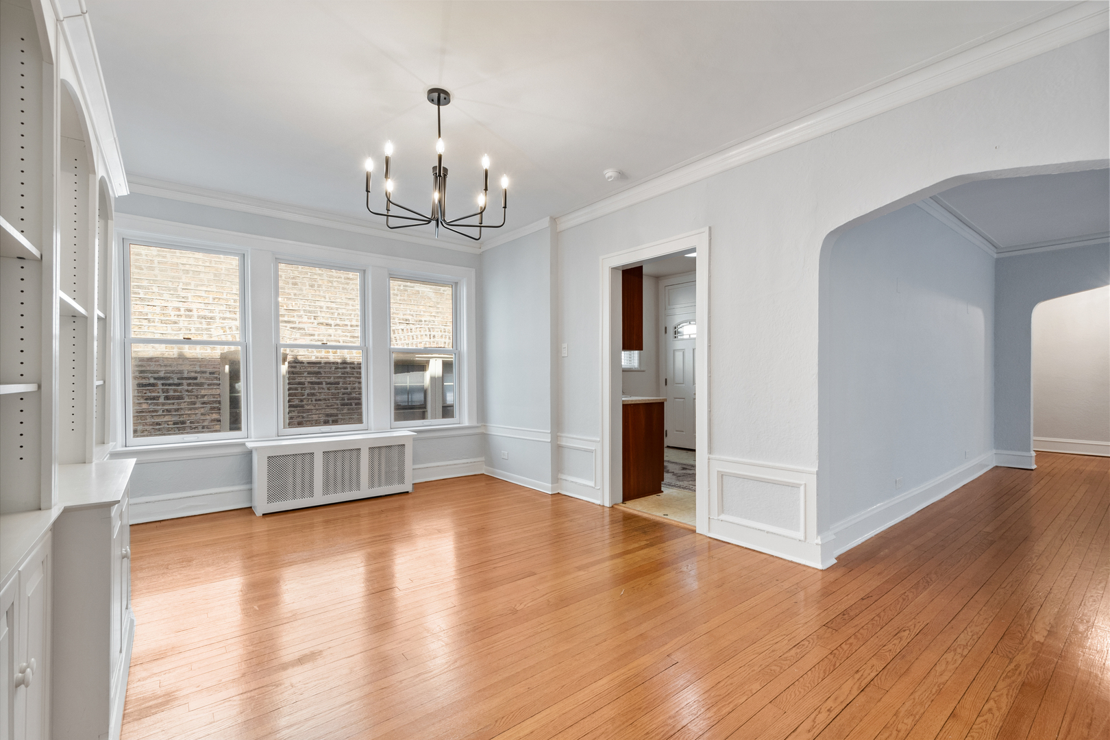 926 Judson Avenue Unit: 2W