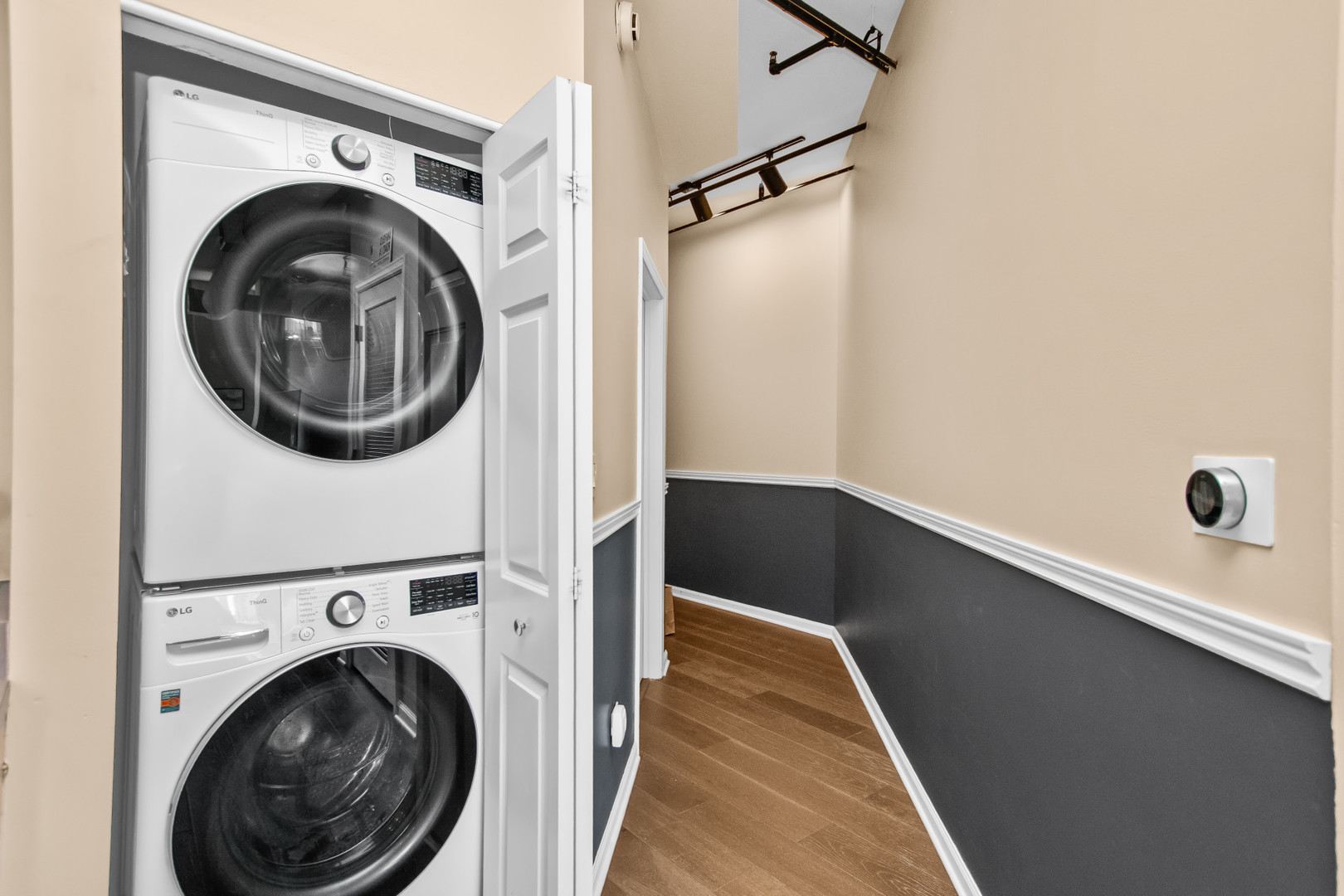 400 W Ontario Street Unit: 612