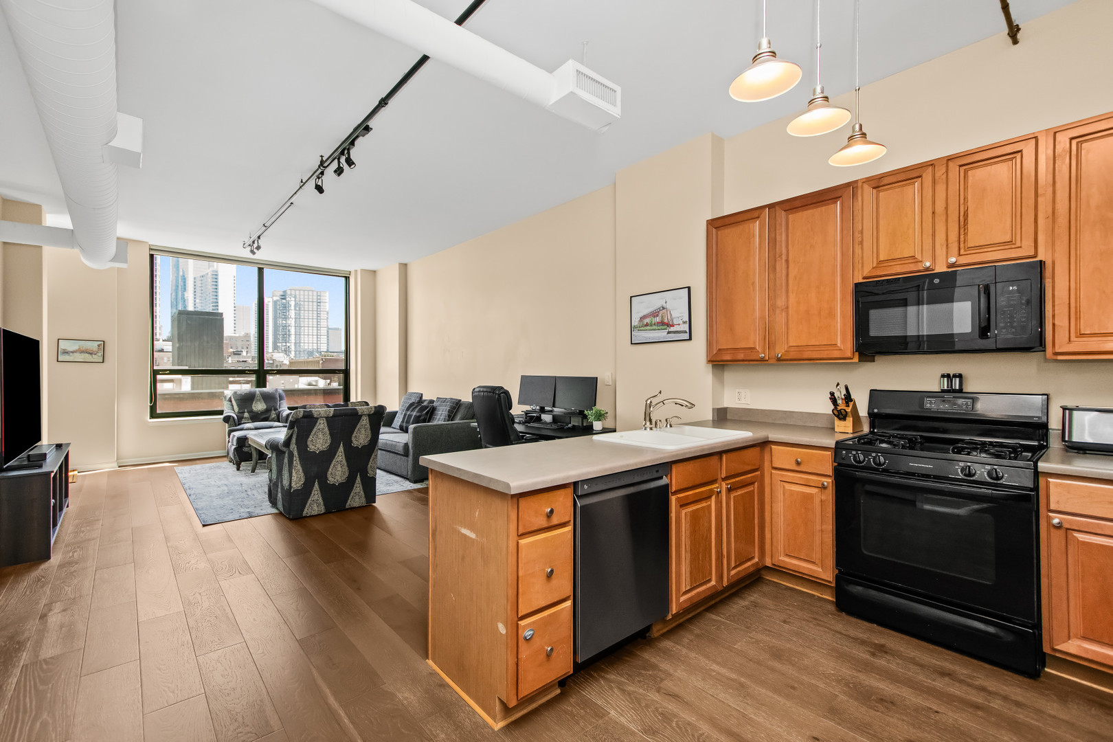 400 W Ontario Street Unit: 612
