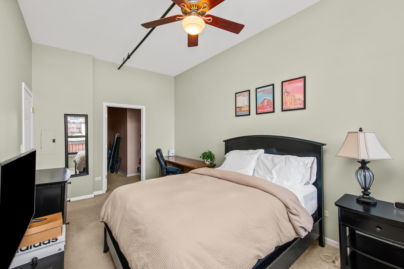 400 W Ontario Street Unit: 612