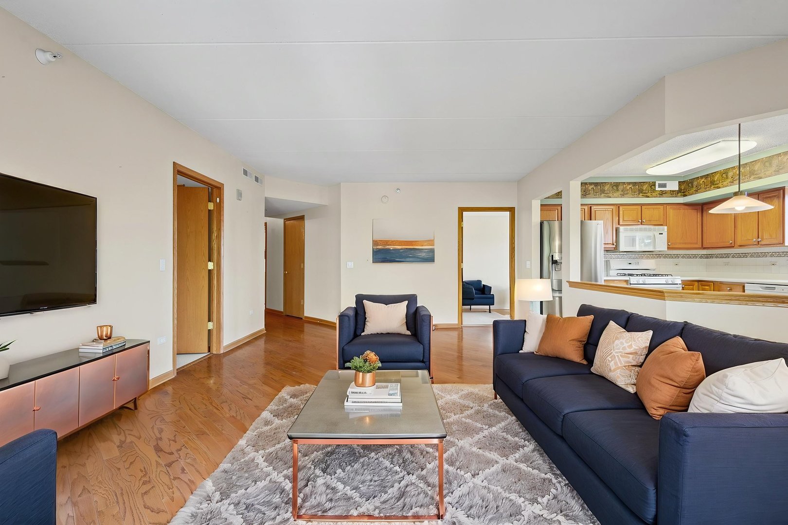 5055 Madison Street Unit: 403