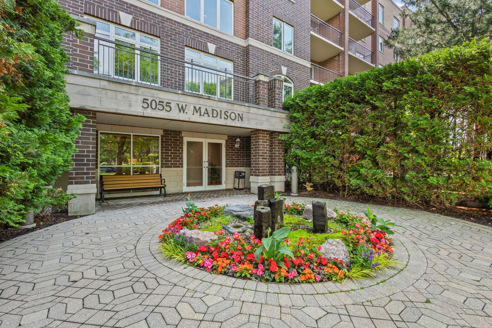 5055 Madison Street Unit: 403