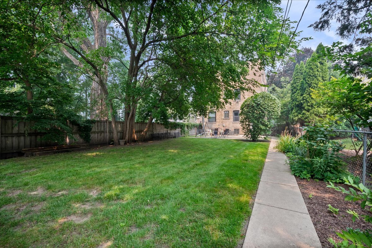 1918 Colfax Street Unit: 3