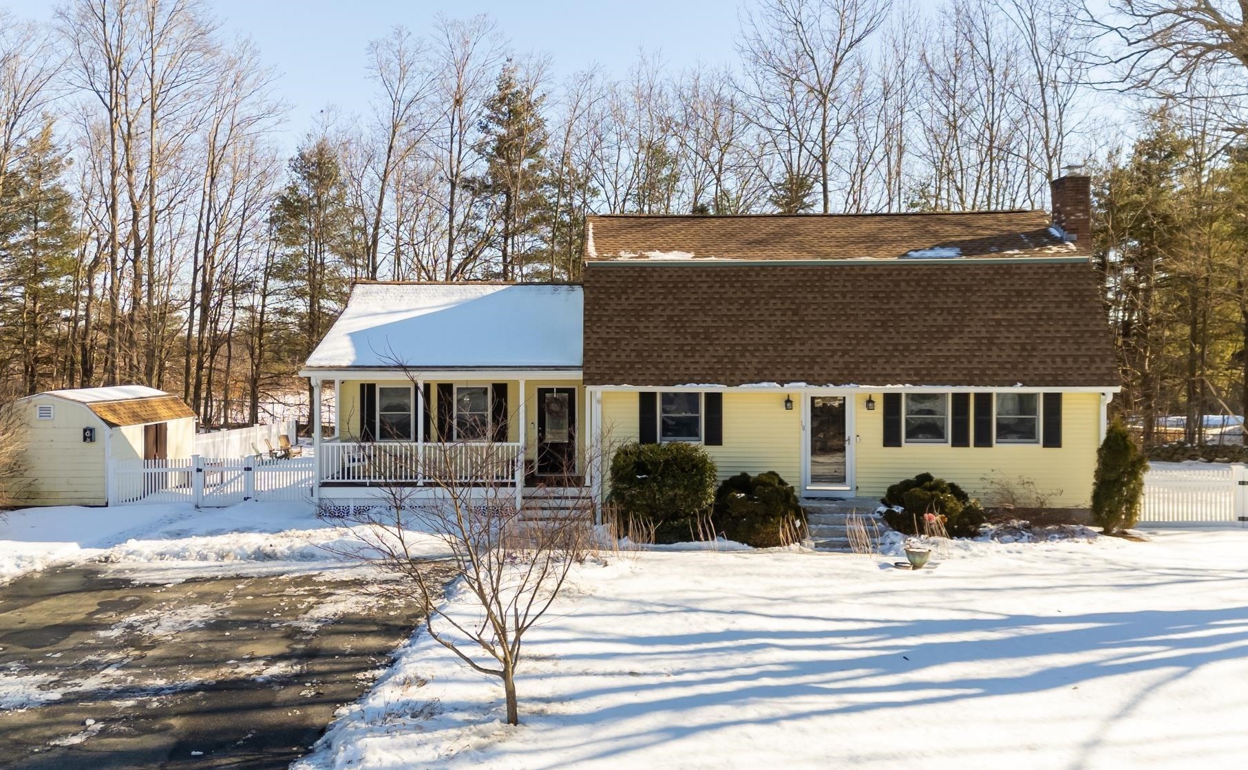 18 Broadcrest Lane