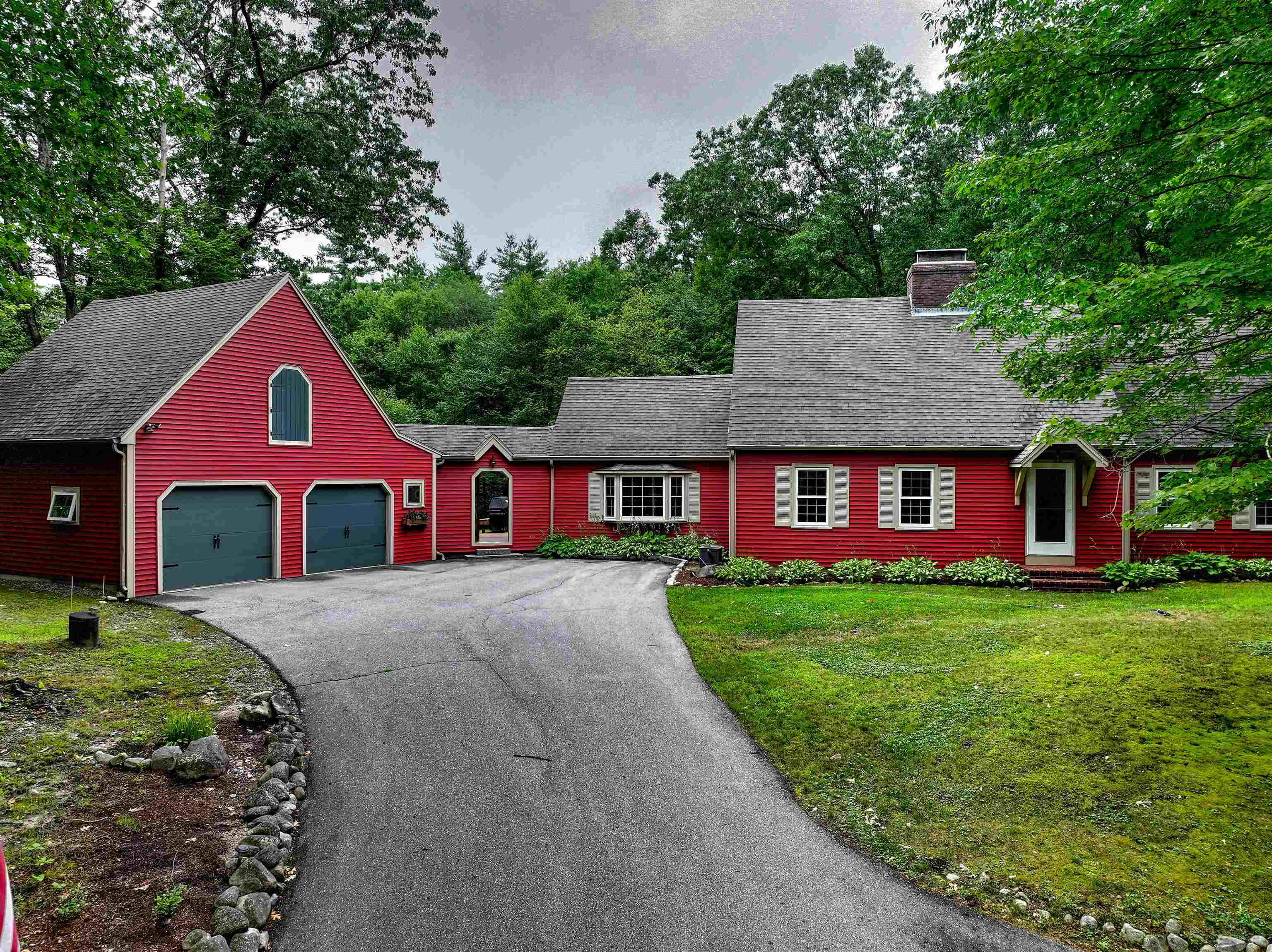 24 Laurel Hill Road