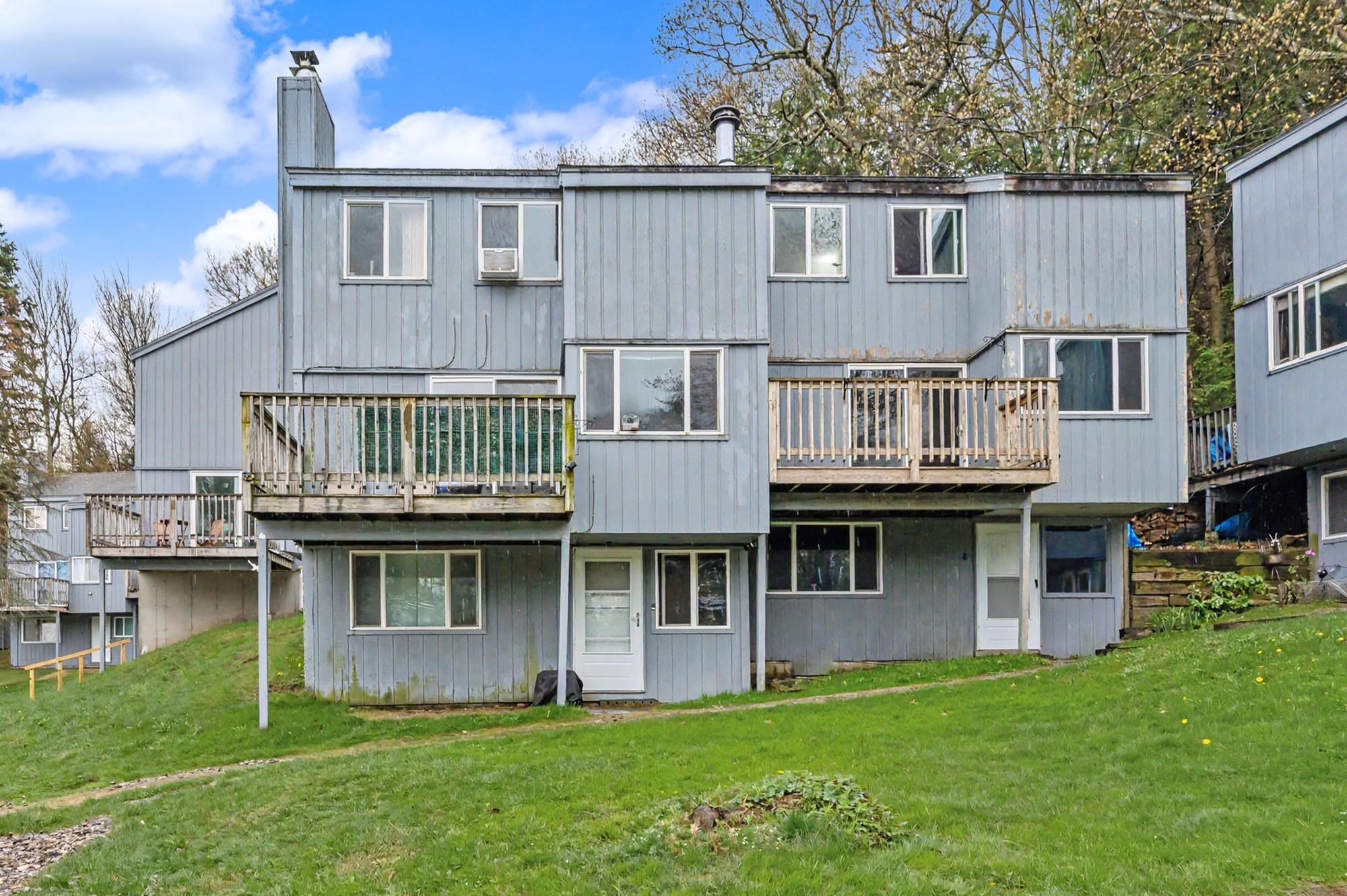 31 Eastside Lane Unit: 9