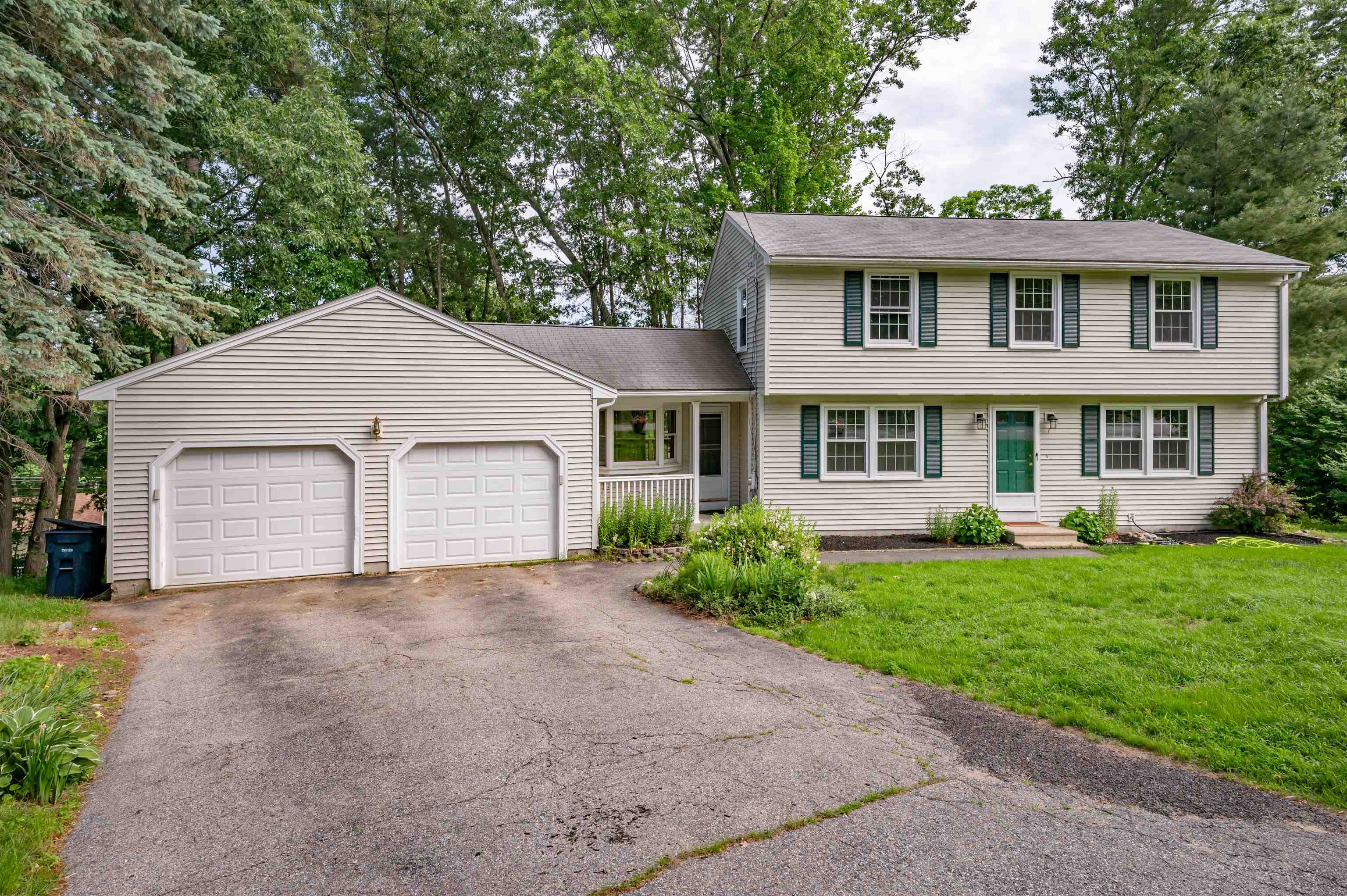 7 Ronnie Drive
