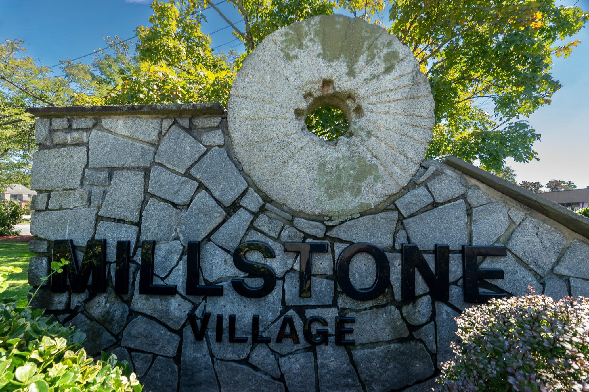 9 Blackstone Drive Unit: 74