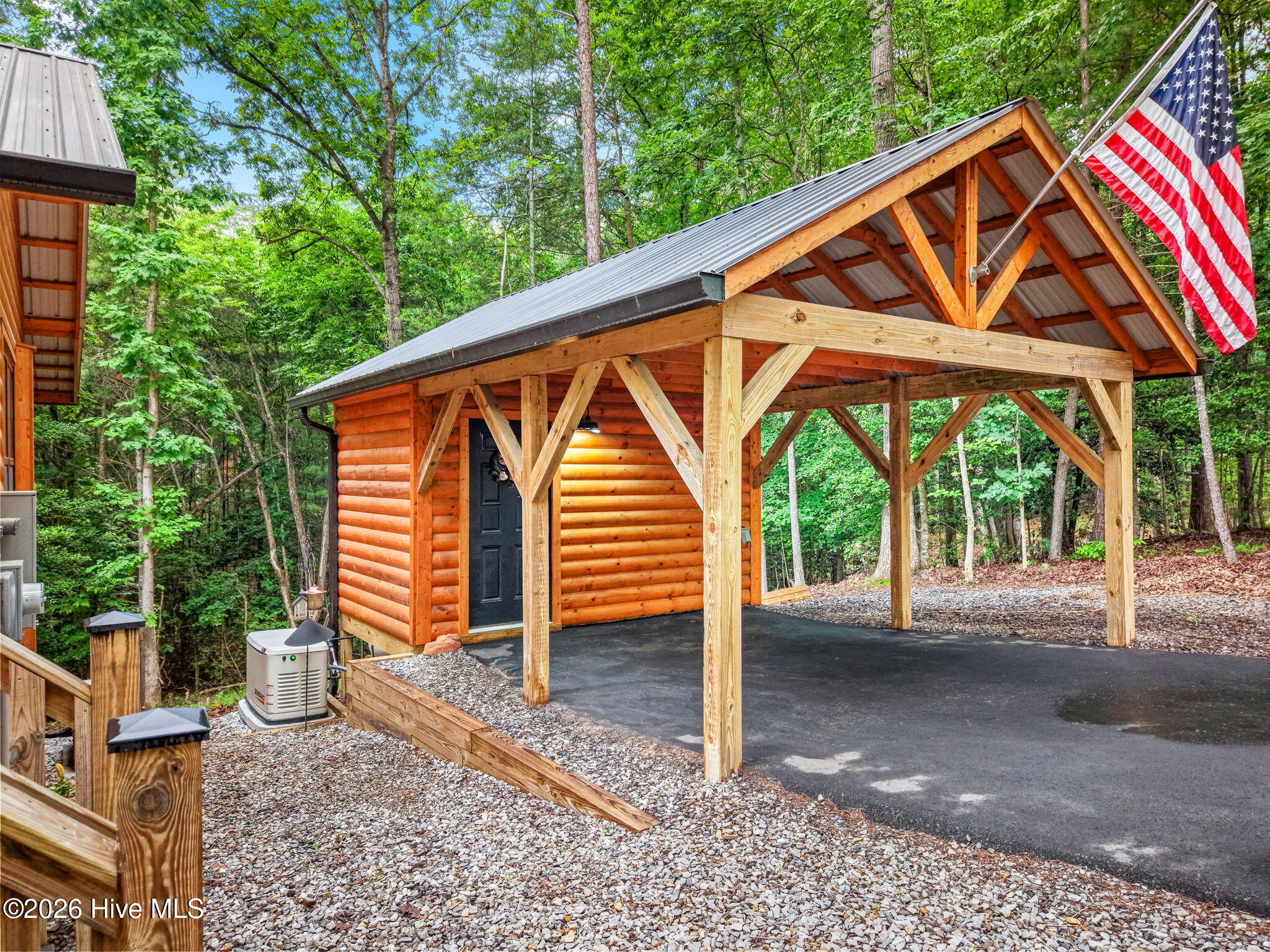 207 Bentley Cove