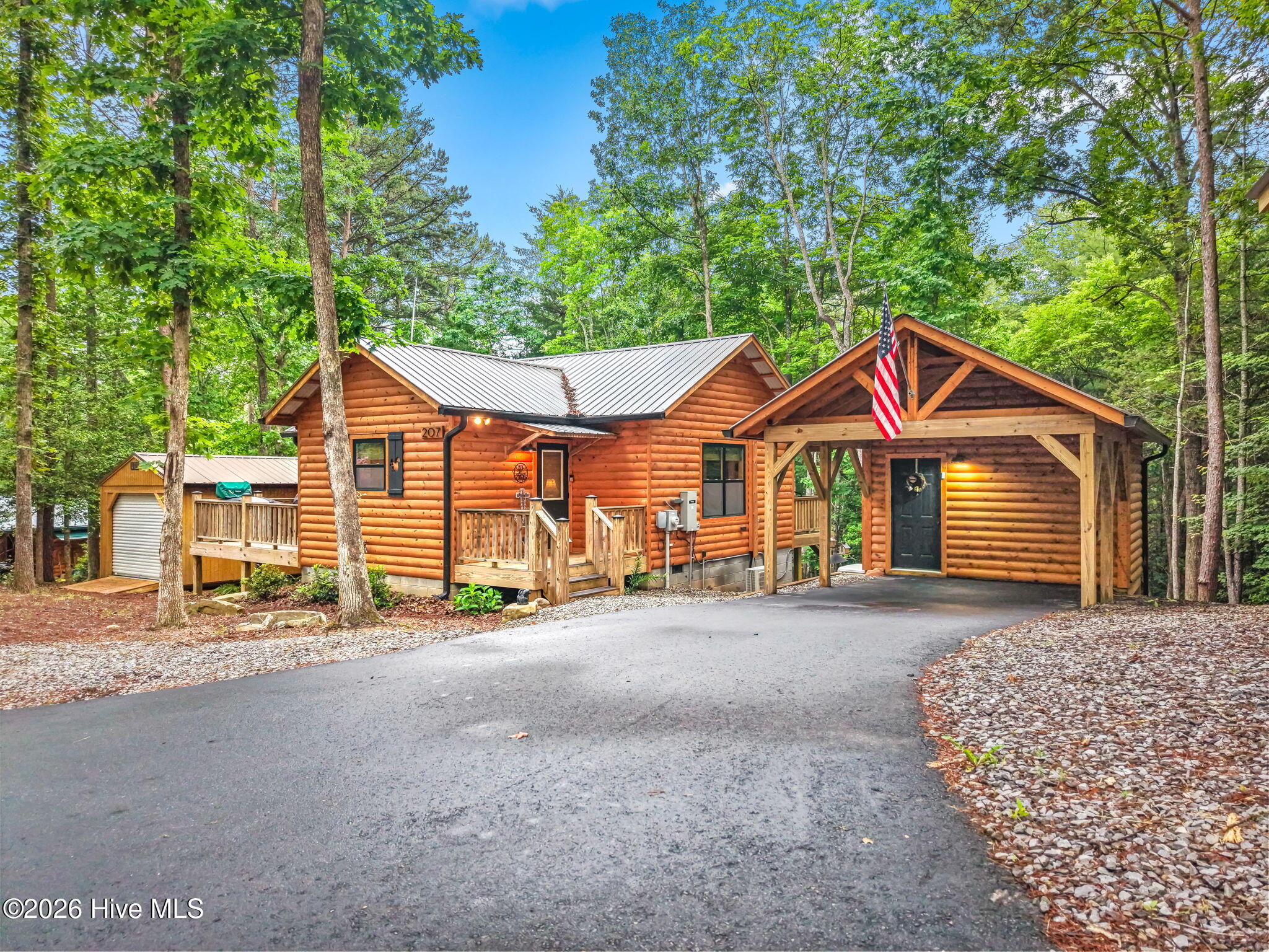 207 Bentley Cove