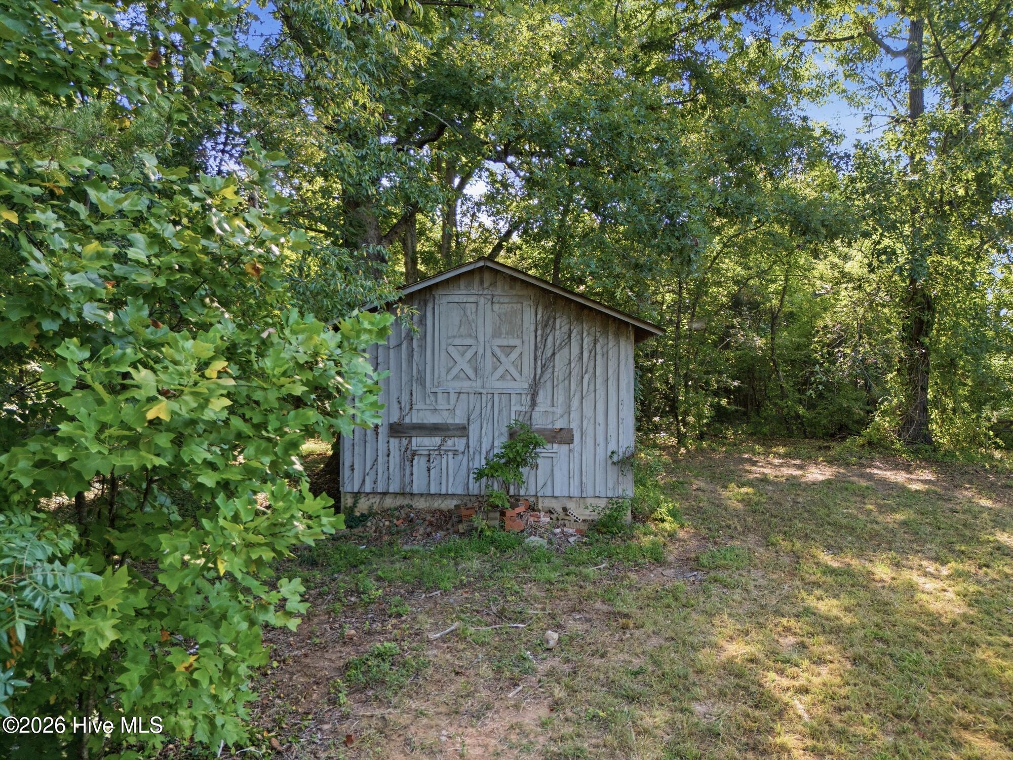 314 Lakeside Drive